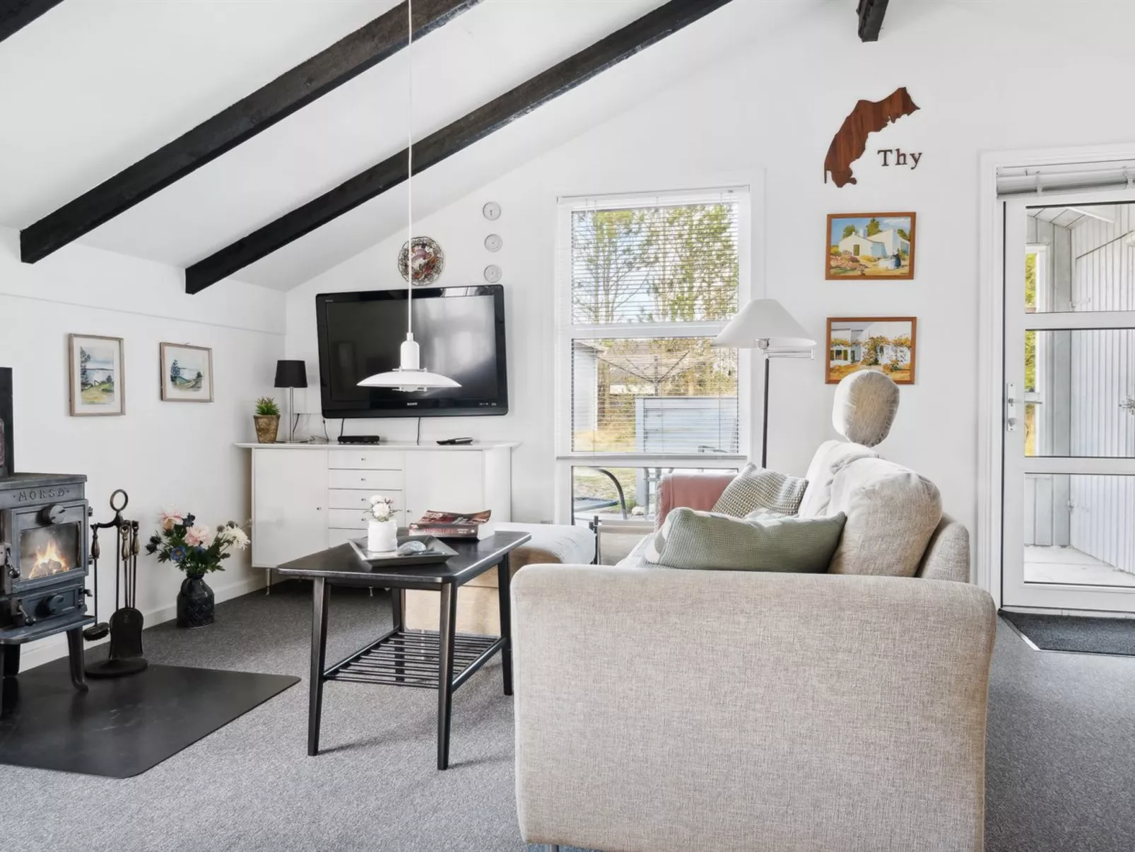 "Biriel" - 1km from the sea-Inside