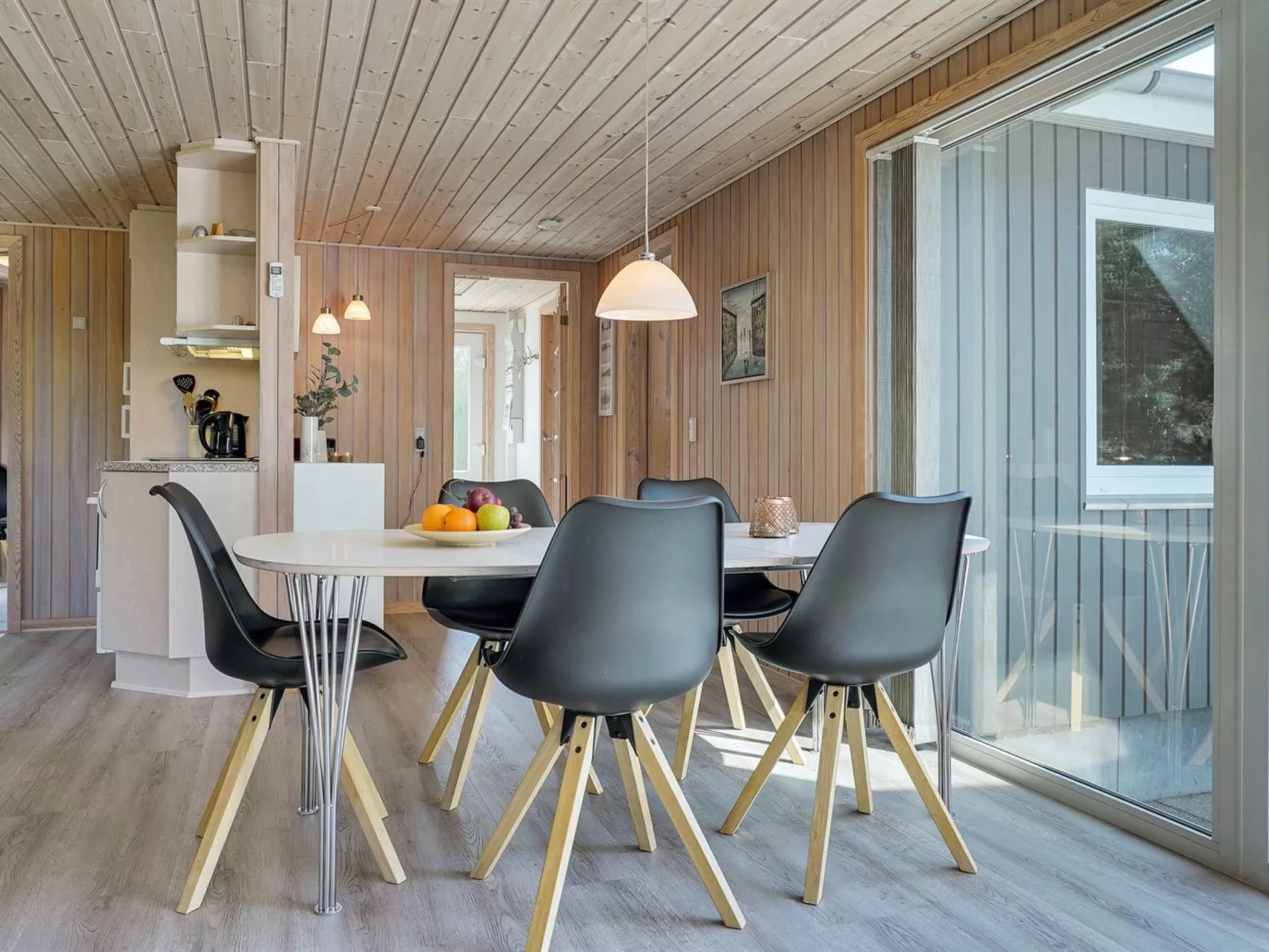 "Afke" - 900m from the sea-Dedans