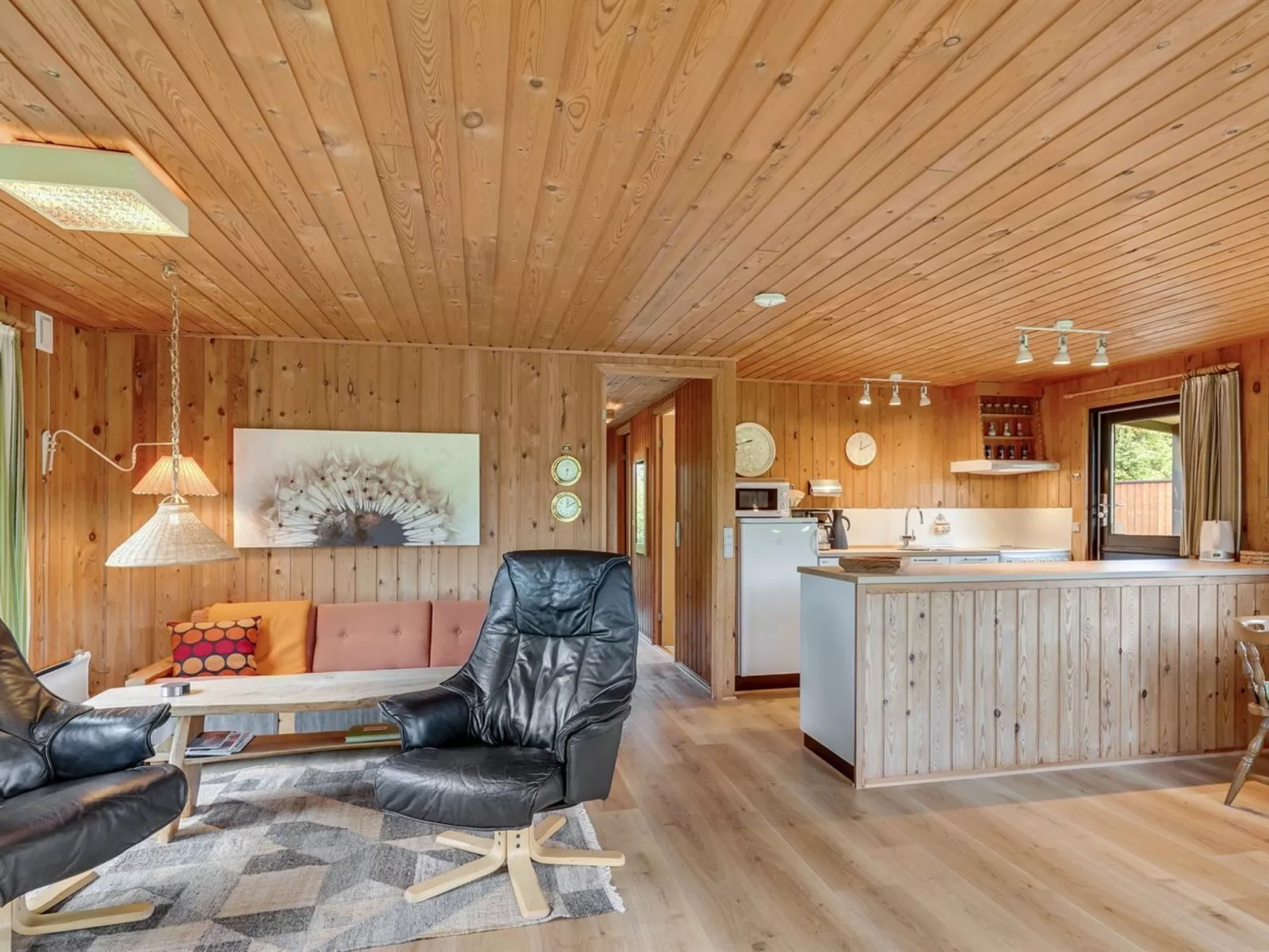 "Sune" - 500m from the sea-Drinnen