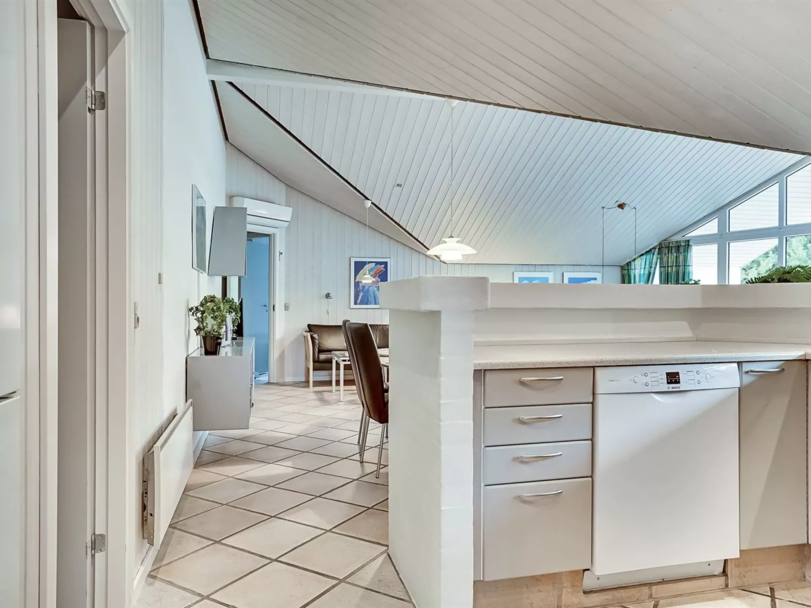 "Guththorm" - 600m from the sea-Dedans