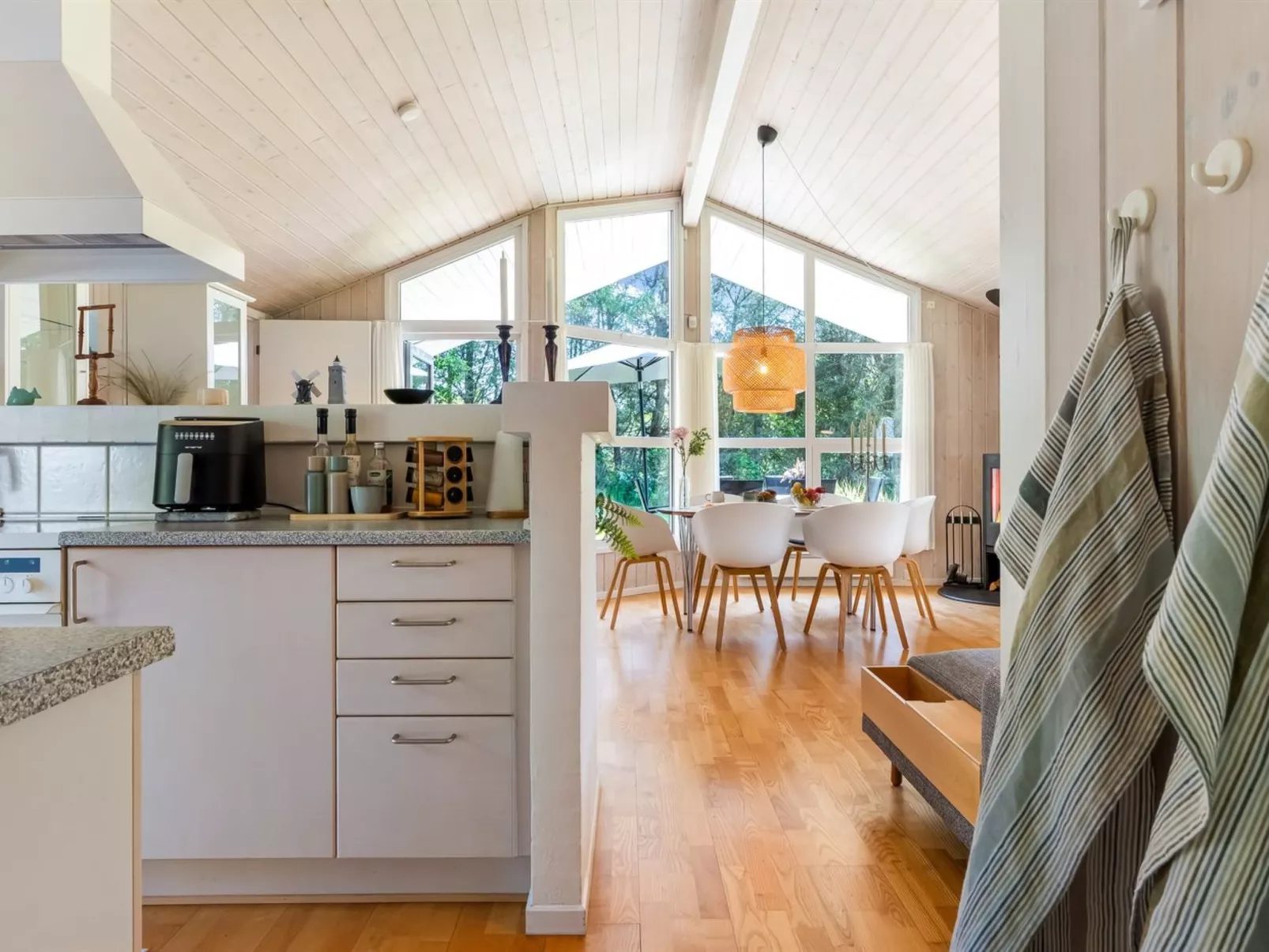 "Vilmar" - 1.2km from the sea-Dedans