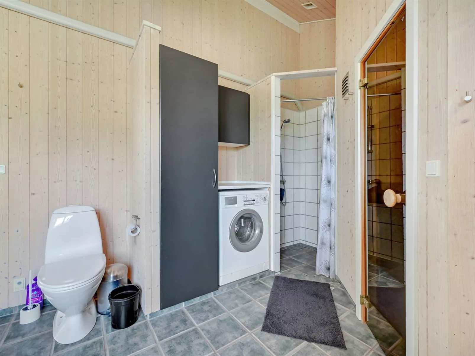 "Asvalde" - 150m from the sea-Drinnen