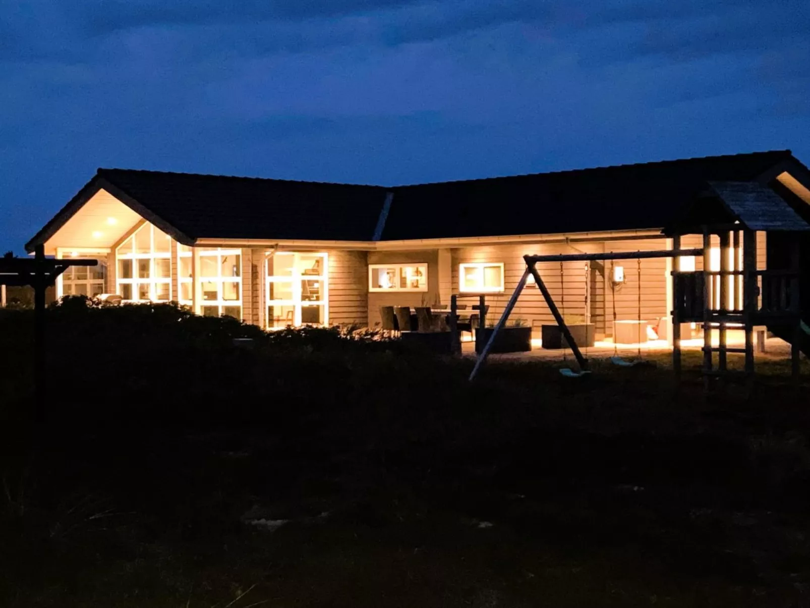 "Ennie" -  from the sea-Outside