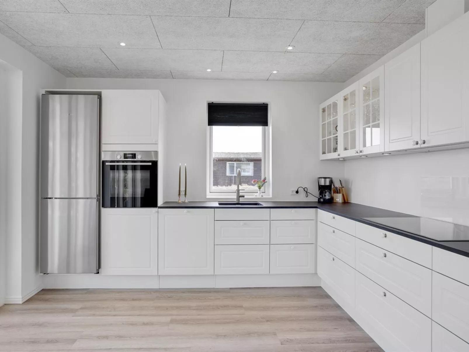 "Alf" - 200m from the sea-Inside