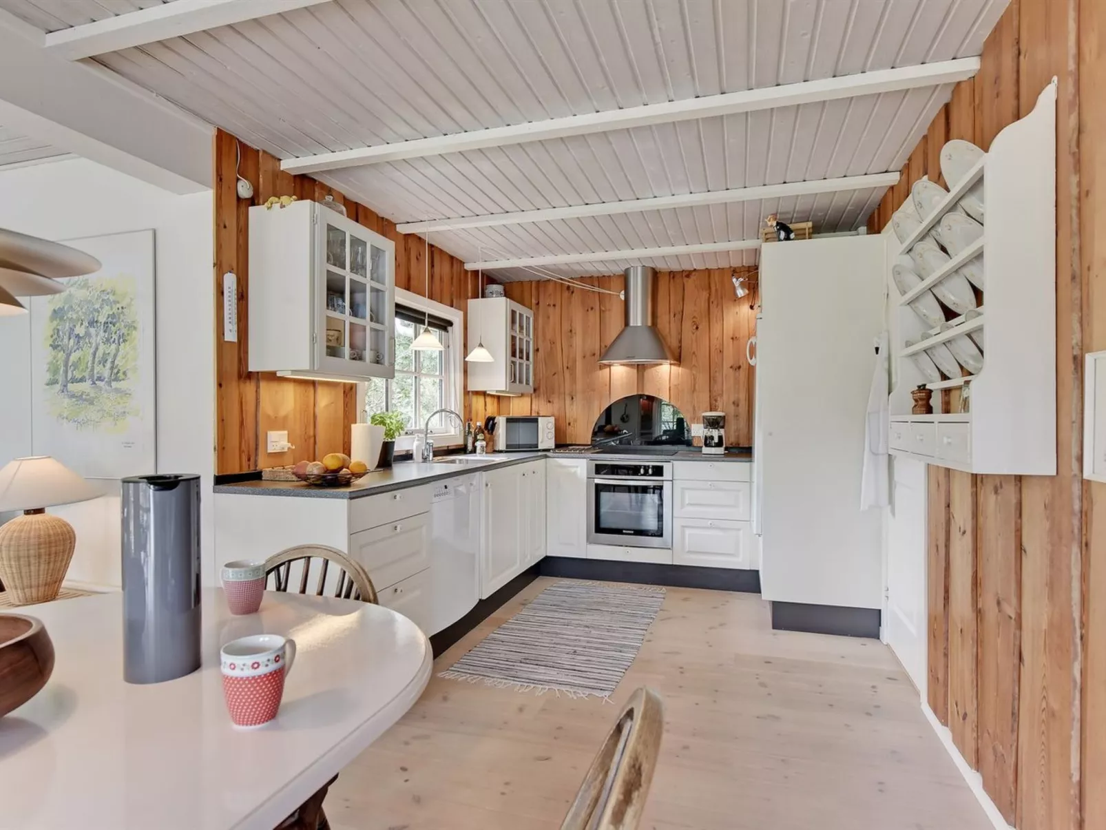 "Dines" - 1km from the sea-Inside