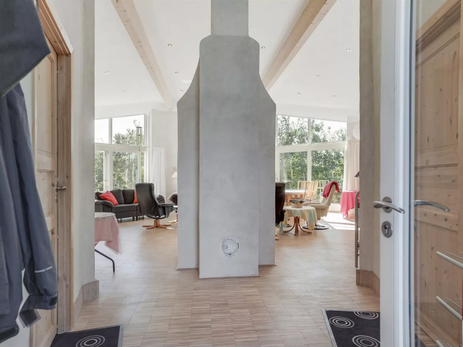 "Ullvi" - 3.8km from the sea-Inside