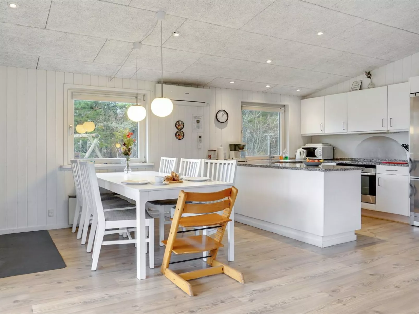 "Mikaela" - 1km from the sea-Drinnen