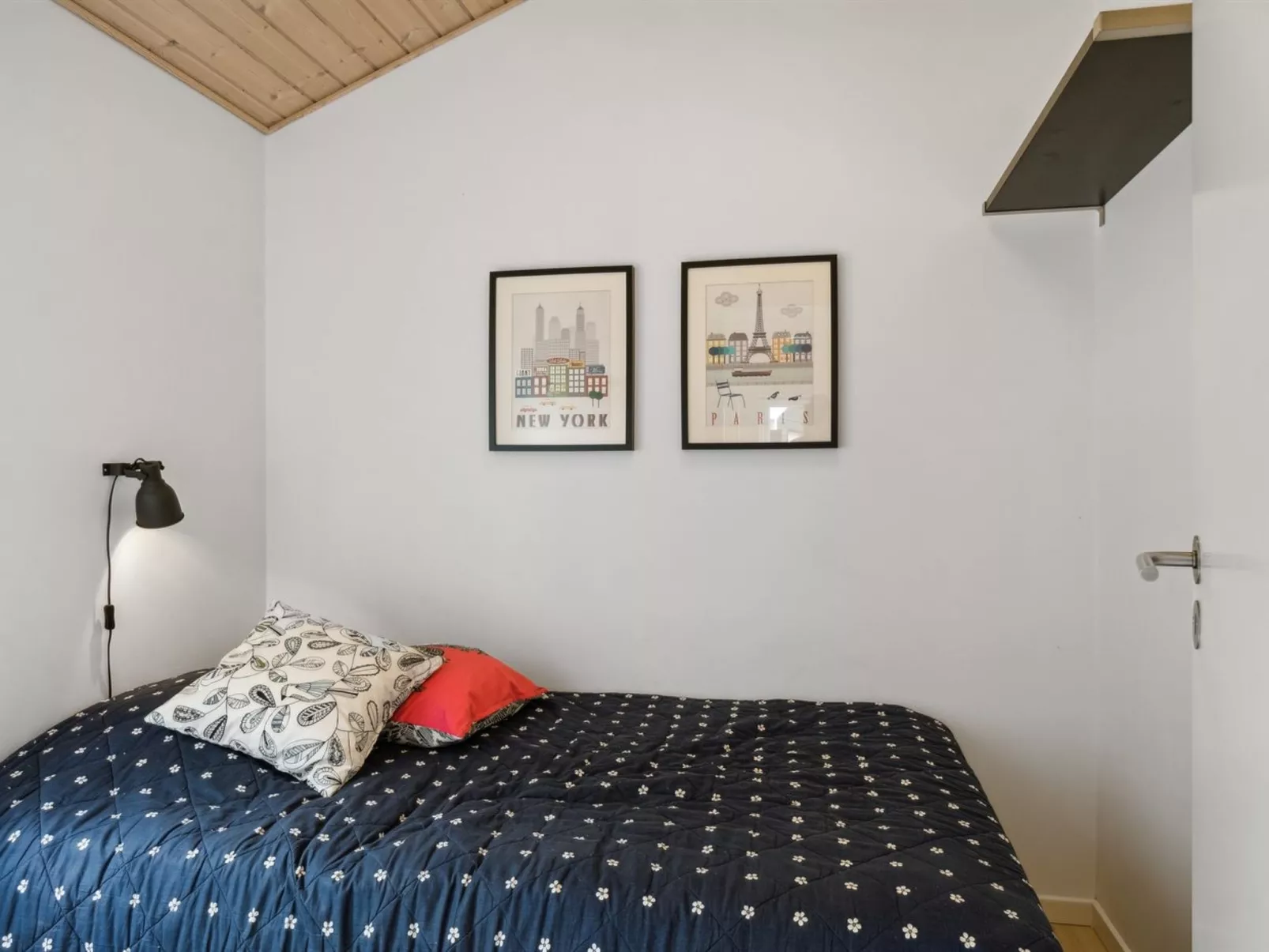 "Hunlef" - 400m from the sea-Inside