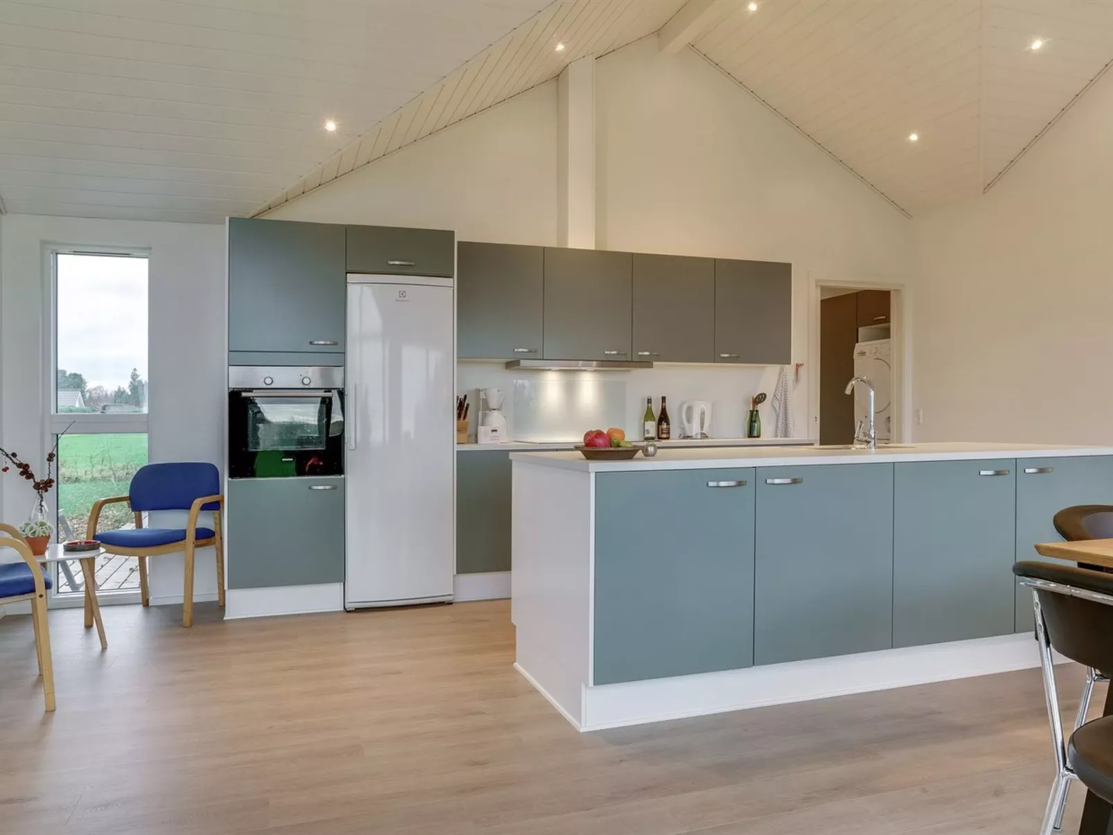 "Timmi" - 100m from the sea-Dedans