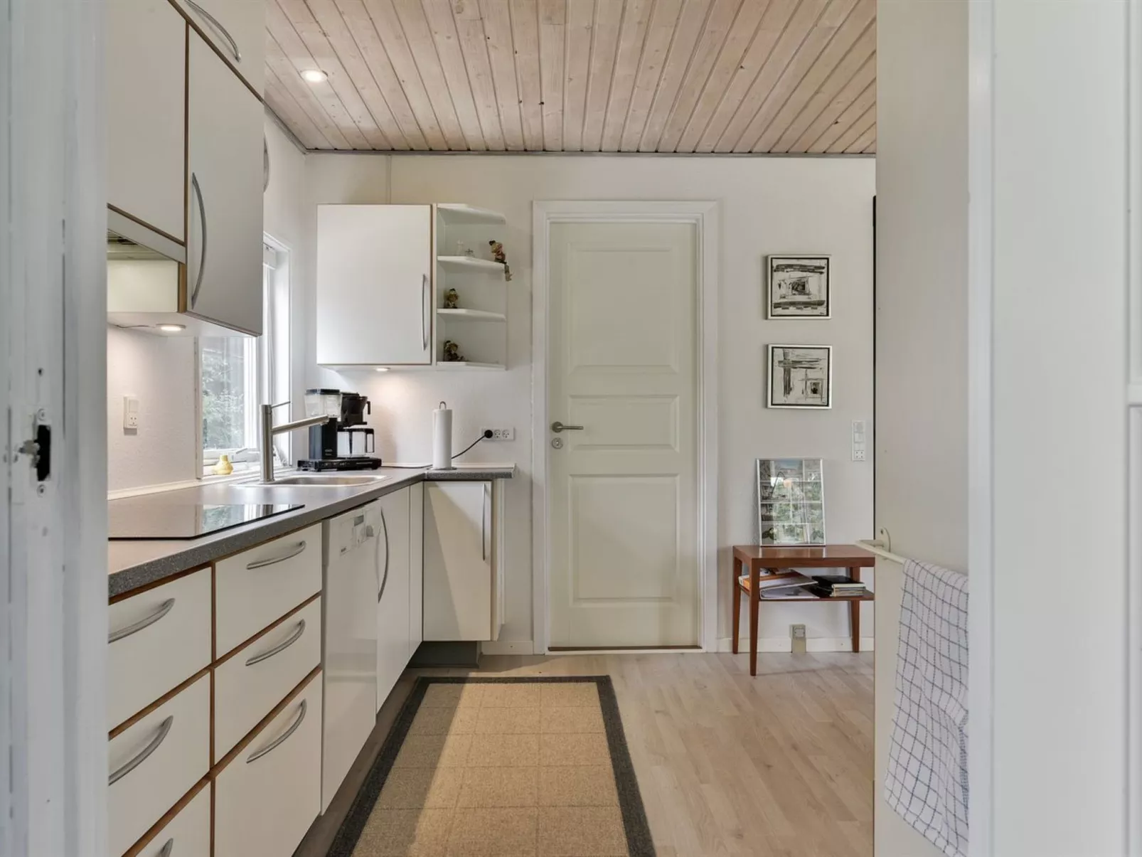 "Locan" - 1.2km from the sea-Inside