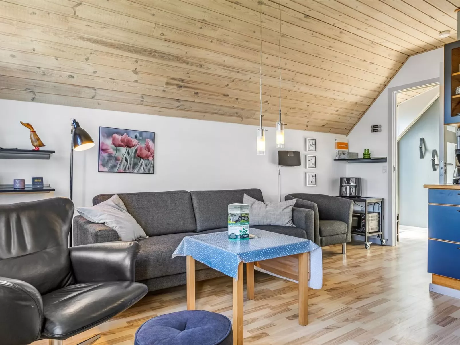 "Reimund" - 2.3km from the sea-Drinnen