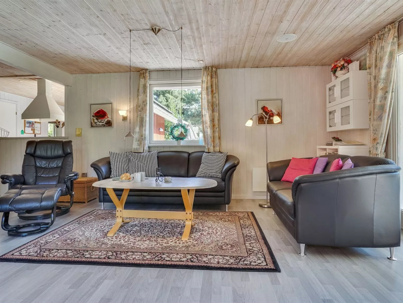 "Reidar" - 1km from the sea-Inside