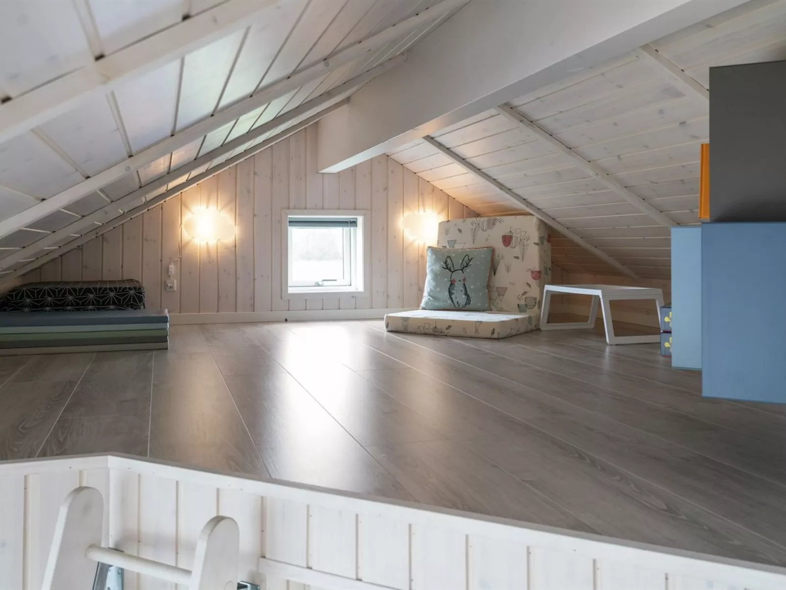 "Ina" - 1.2km from the sea-Drinnen