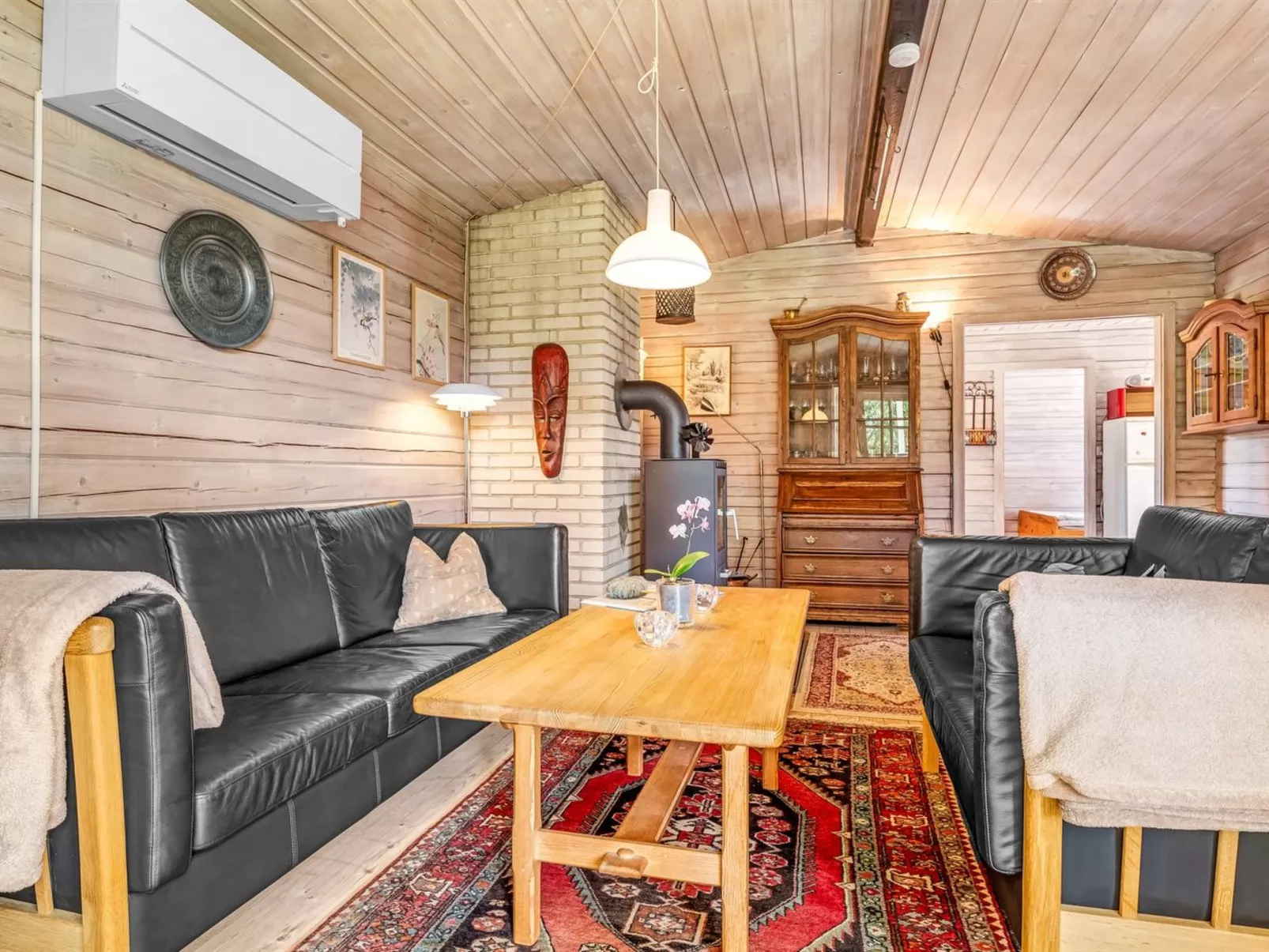 "Berit" - 700m from the sea-Drinnen