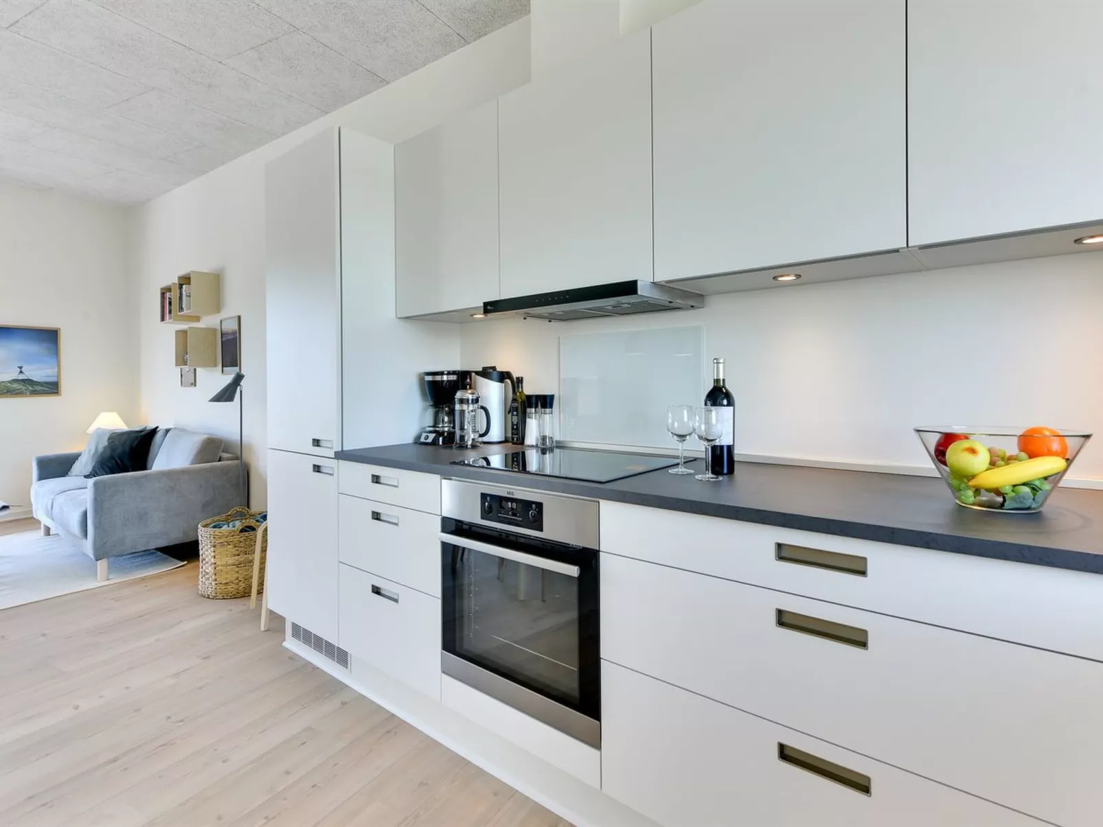 "Aiana" - 250m from the sea-Inside