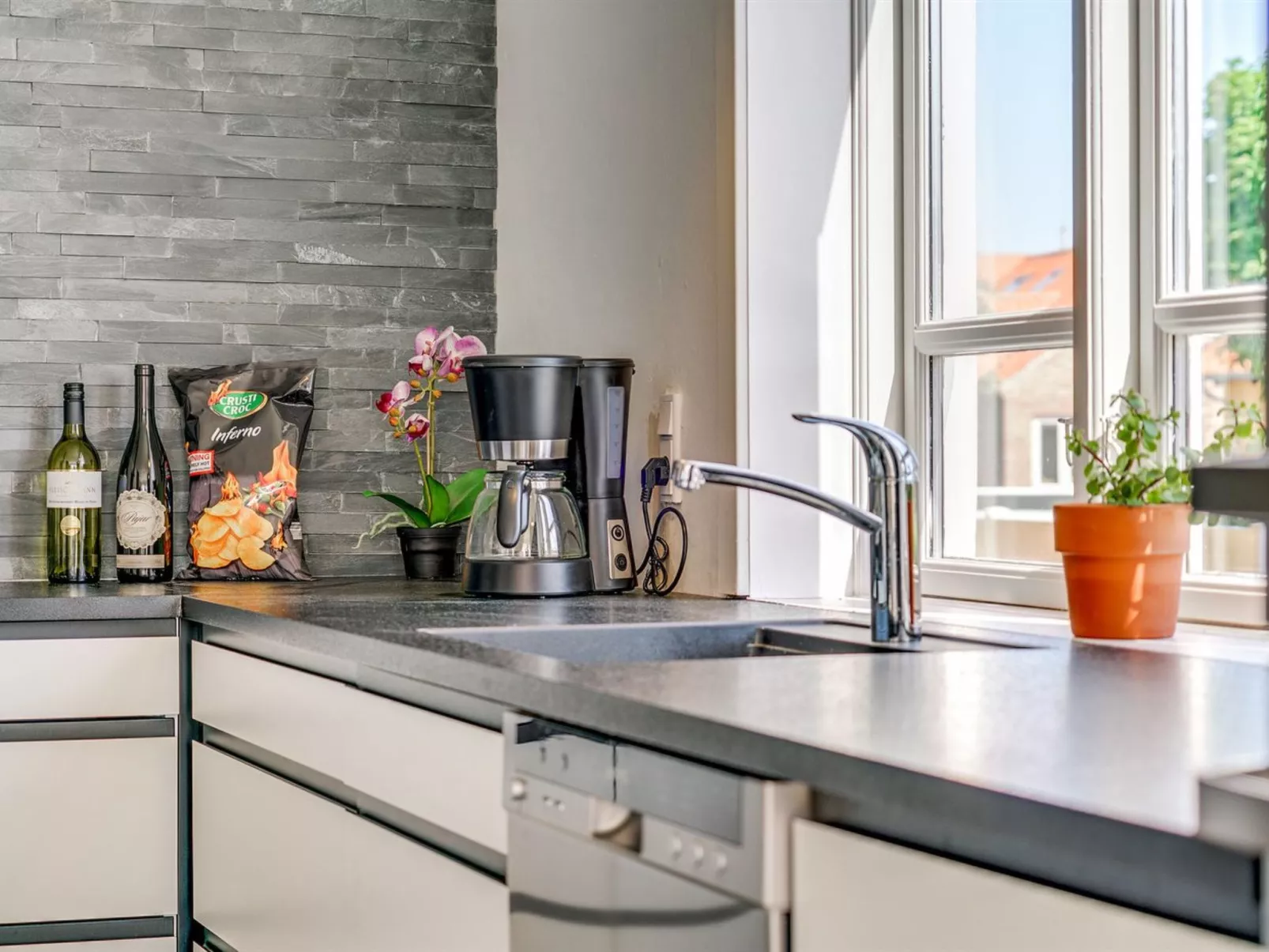 "Sölve" - 900m from the sea-Drinnen