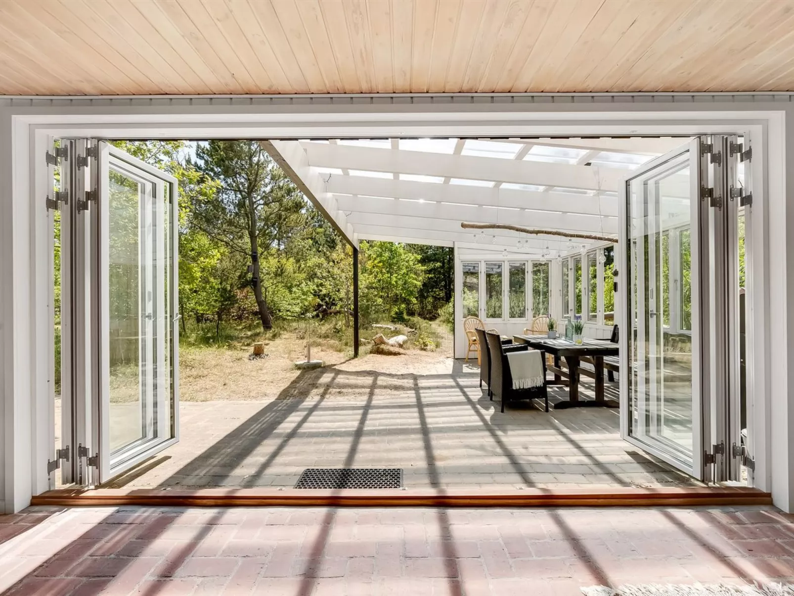 "Mirva" - 800m to the fjord-Dehors