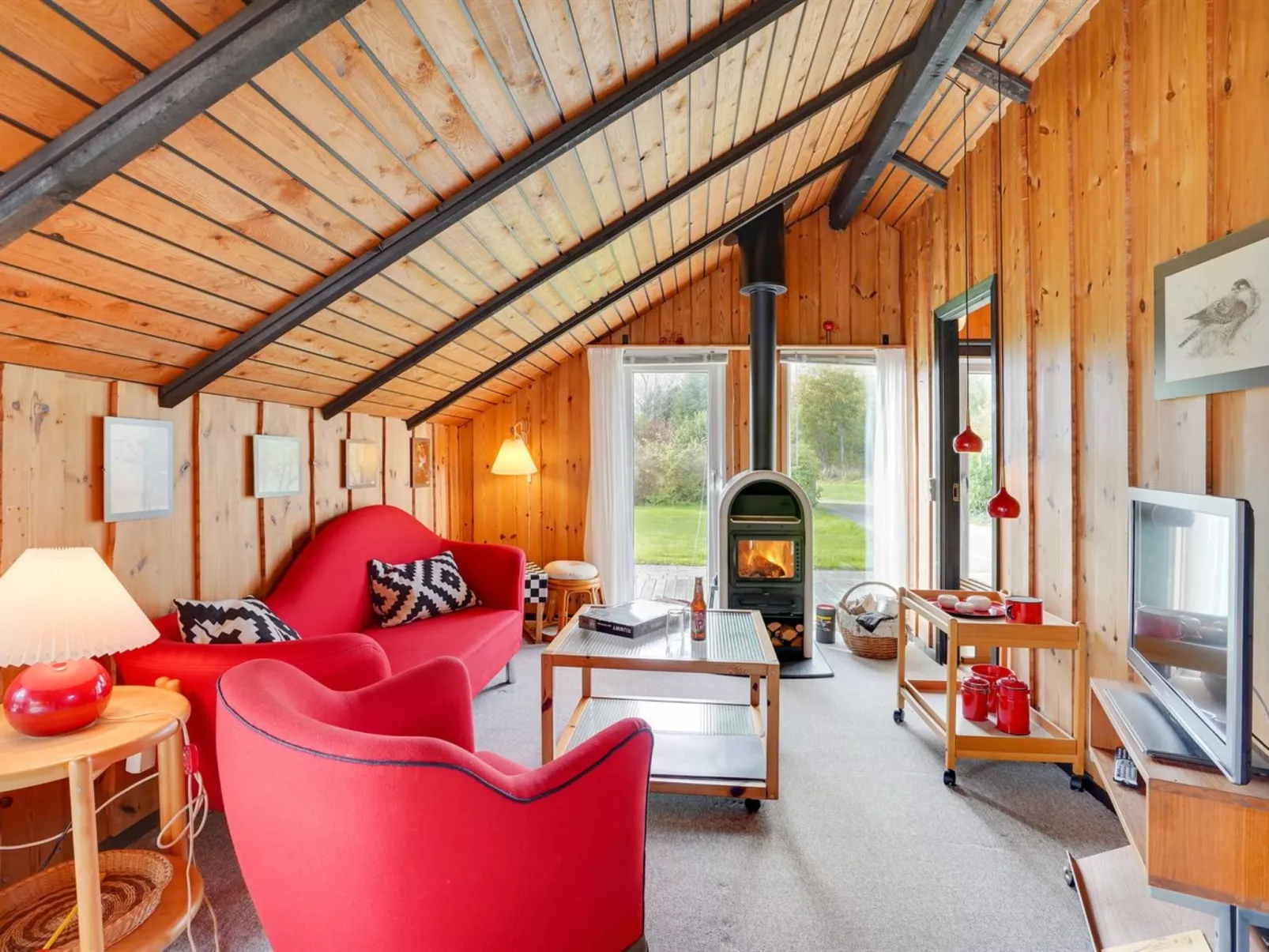 "Tenho" - 4.4km from the sea-Drinnen