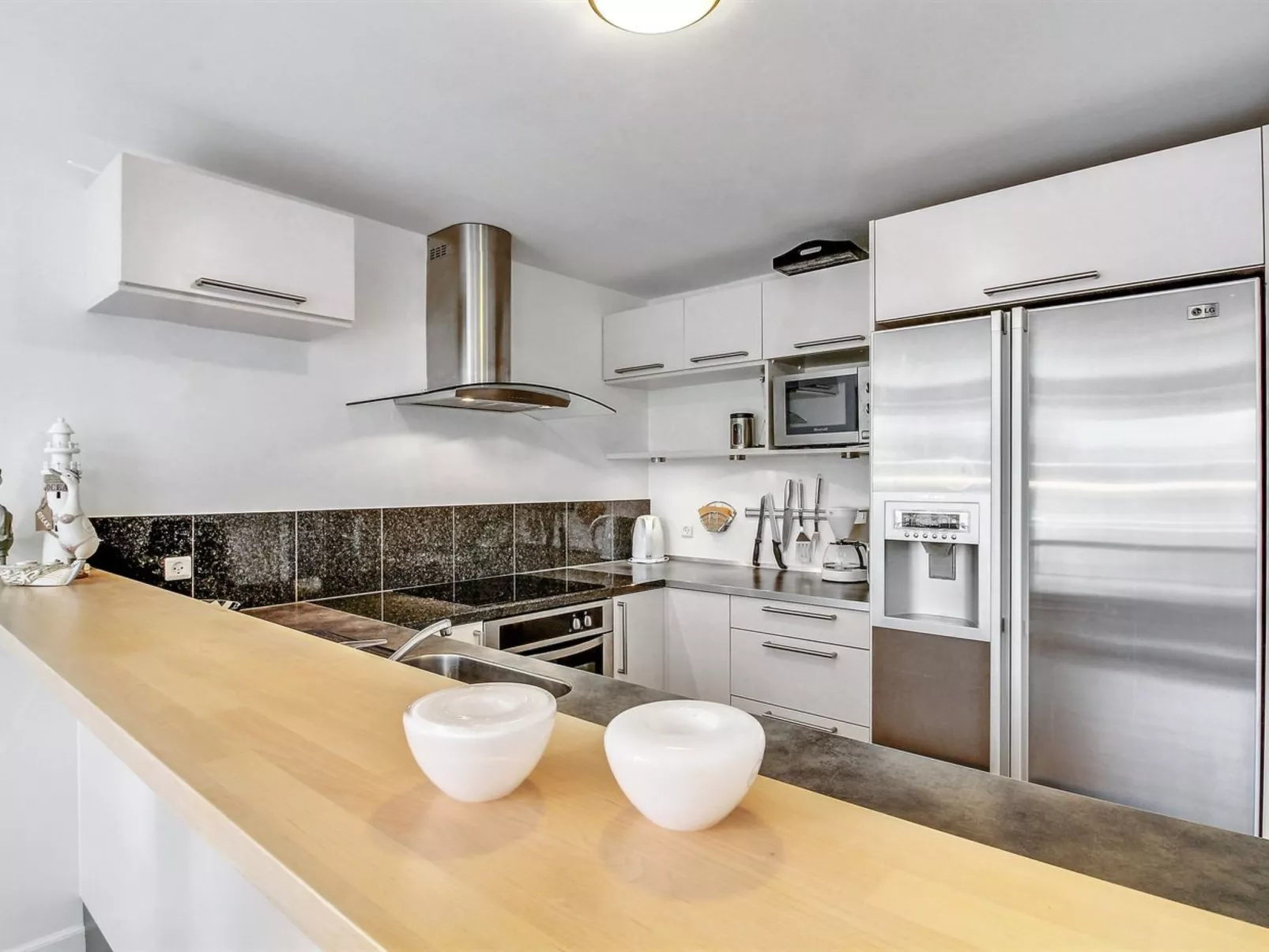 "Eda" - 3.5km from the sea-Drinnen