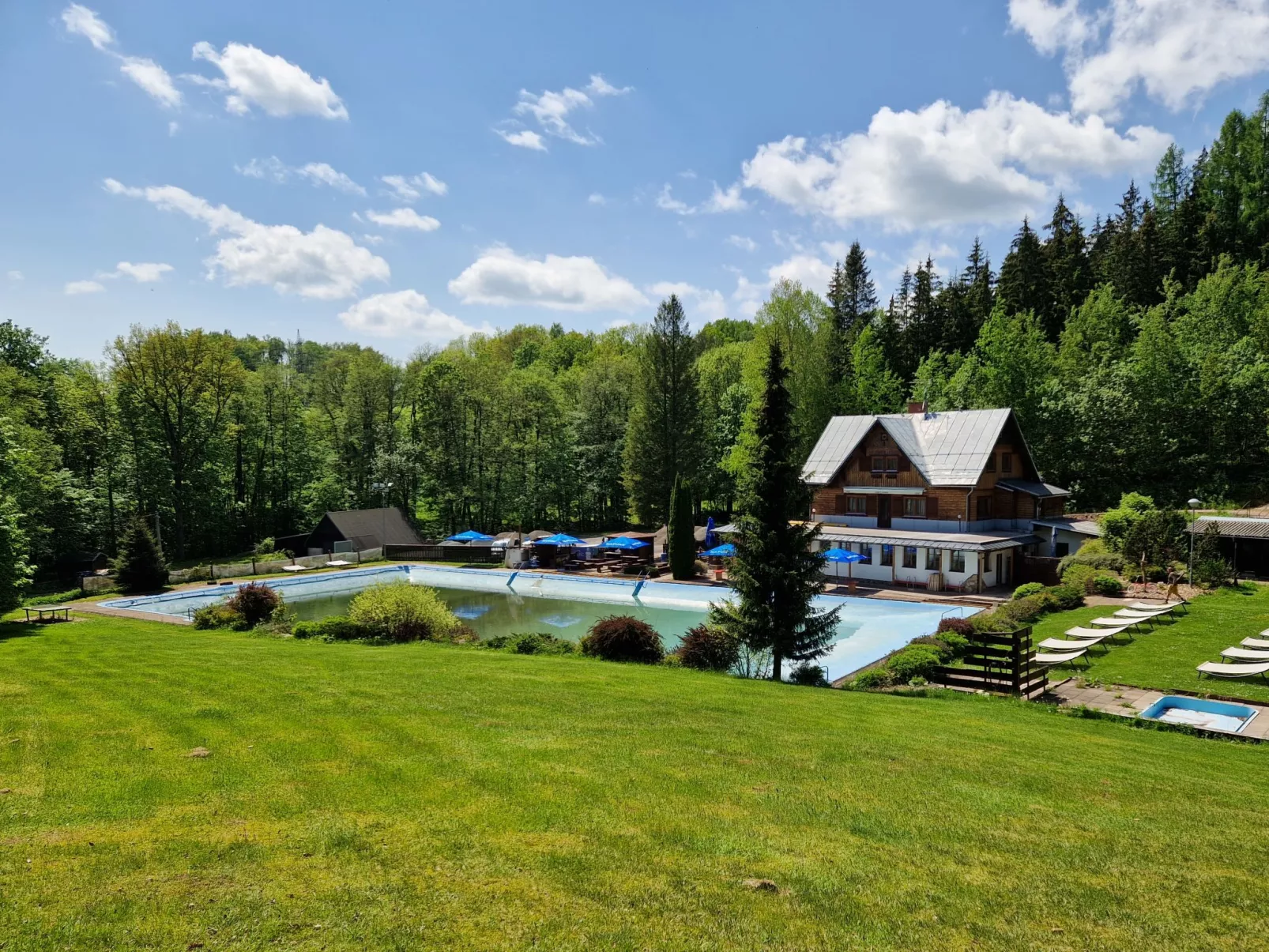 Krakonoš-Outside