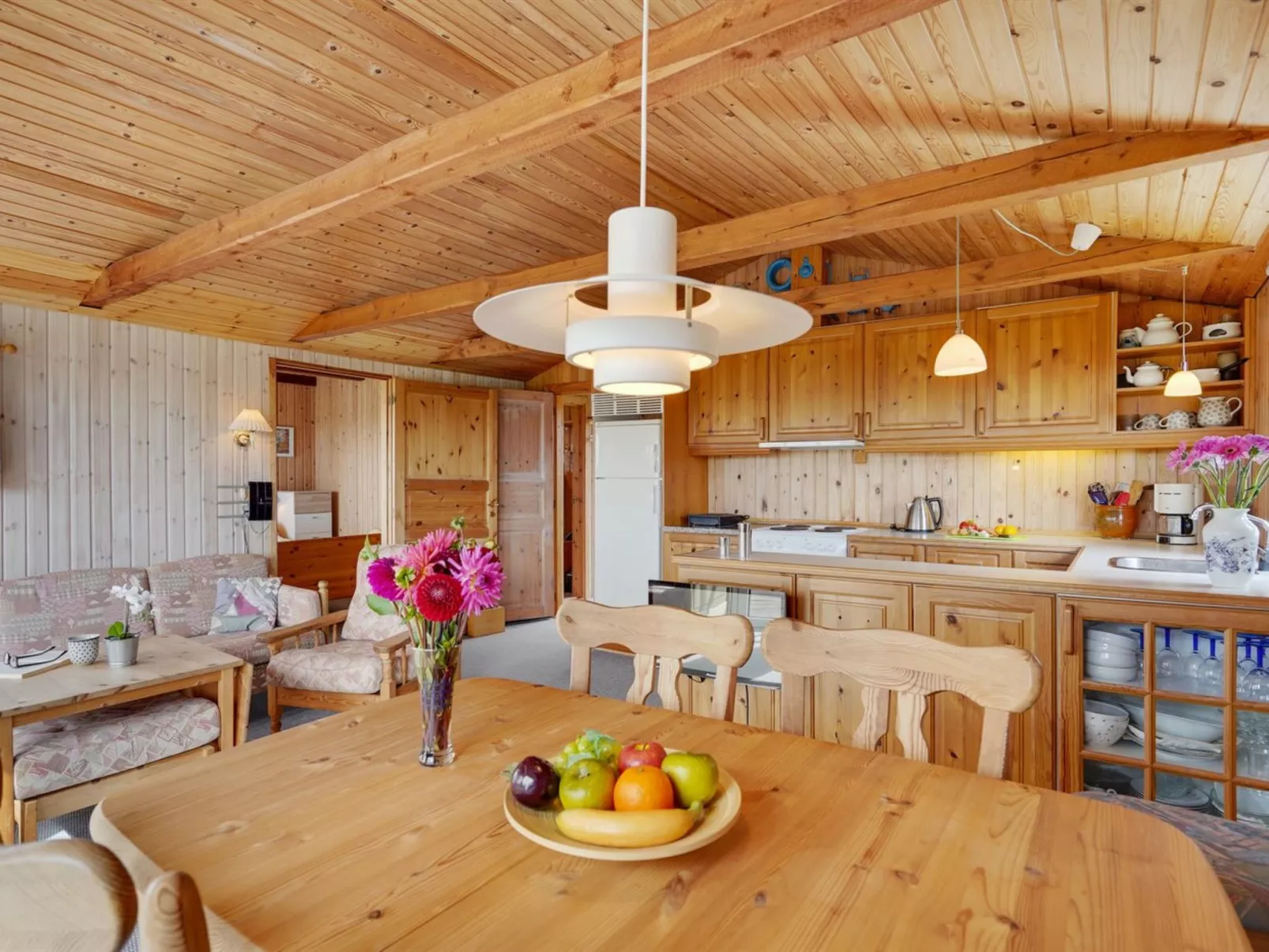 "Herulf" - 100m from the sea-Dedans