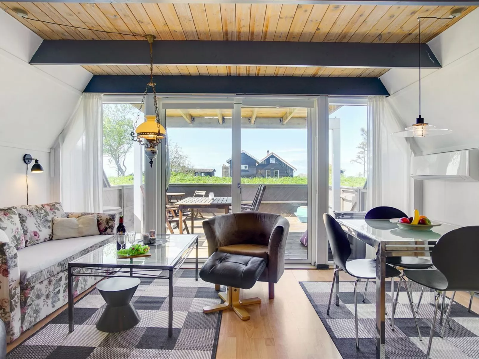 "Pihla" - 50m from the sea-Drinnen