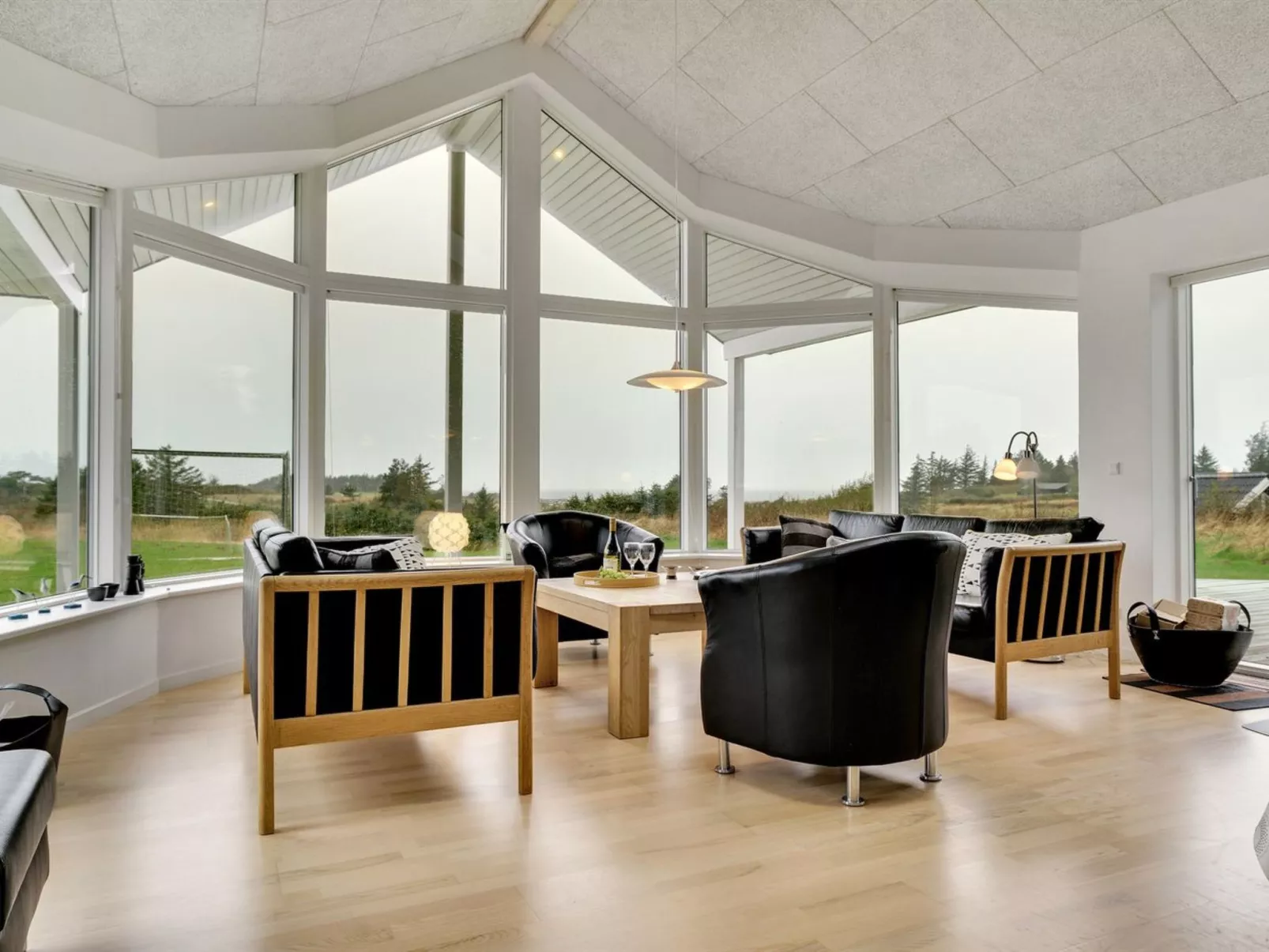 "Swarthofthi" - 1.5km from the sea-Drinnen