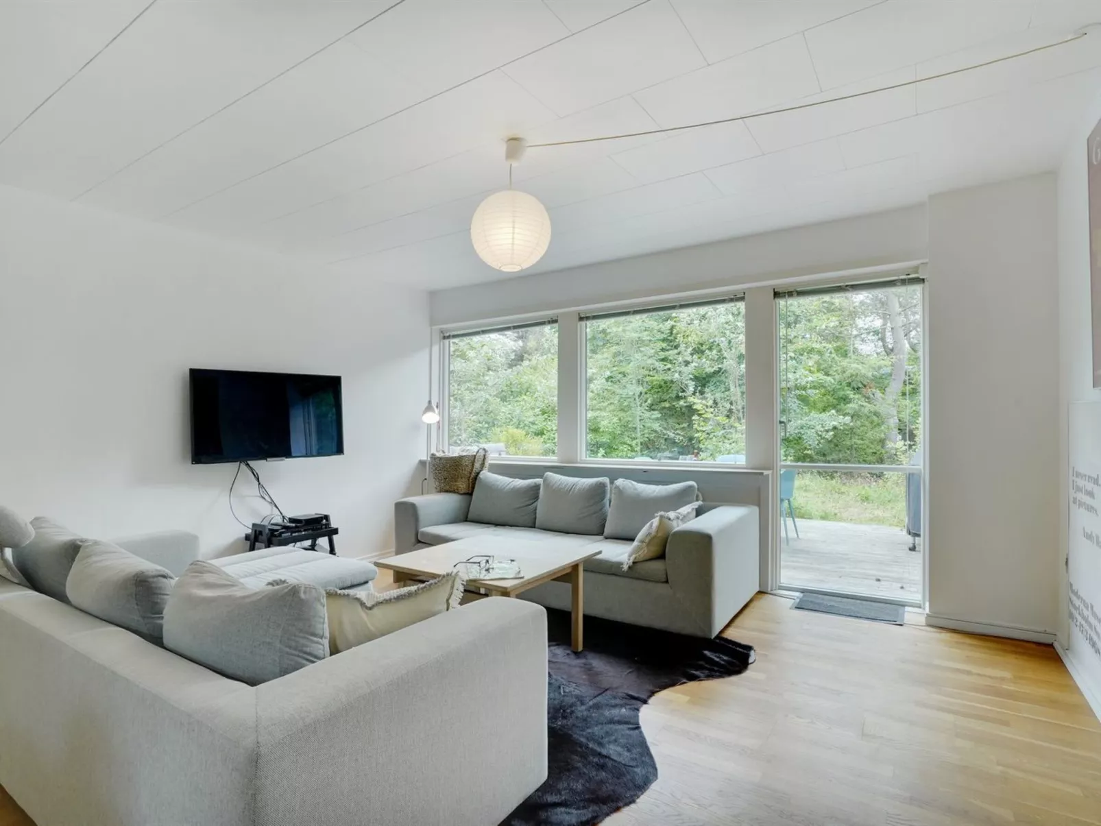 "Flor" - 900m from the sea-Drinnen