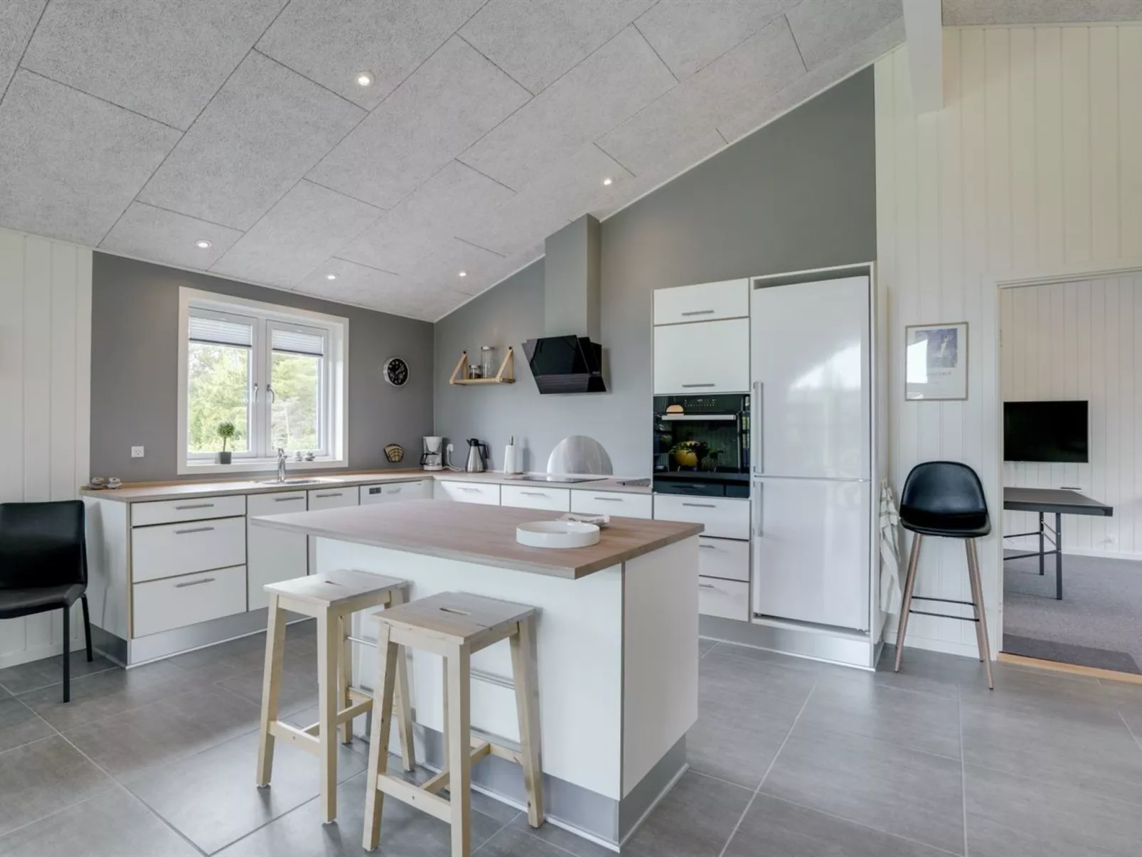 "Gardi" - 14km from the sea-Inside