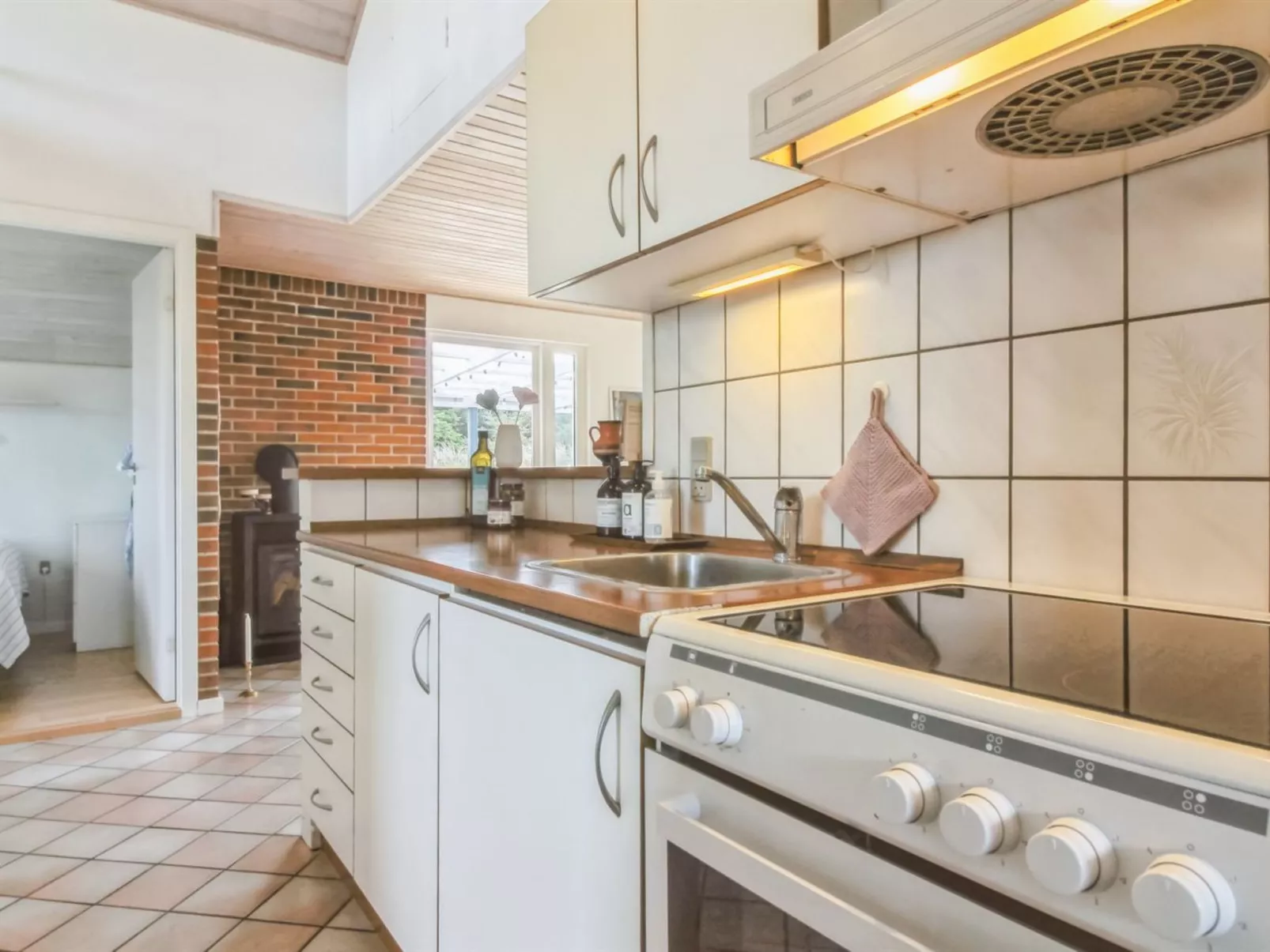 "Madsen" - 500m from the sea-Inside