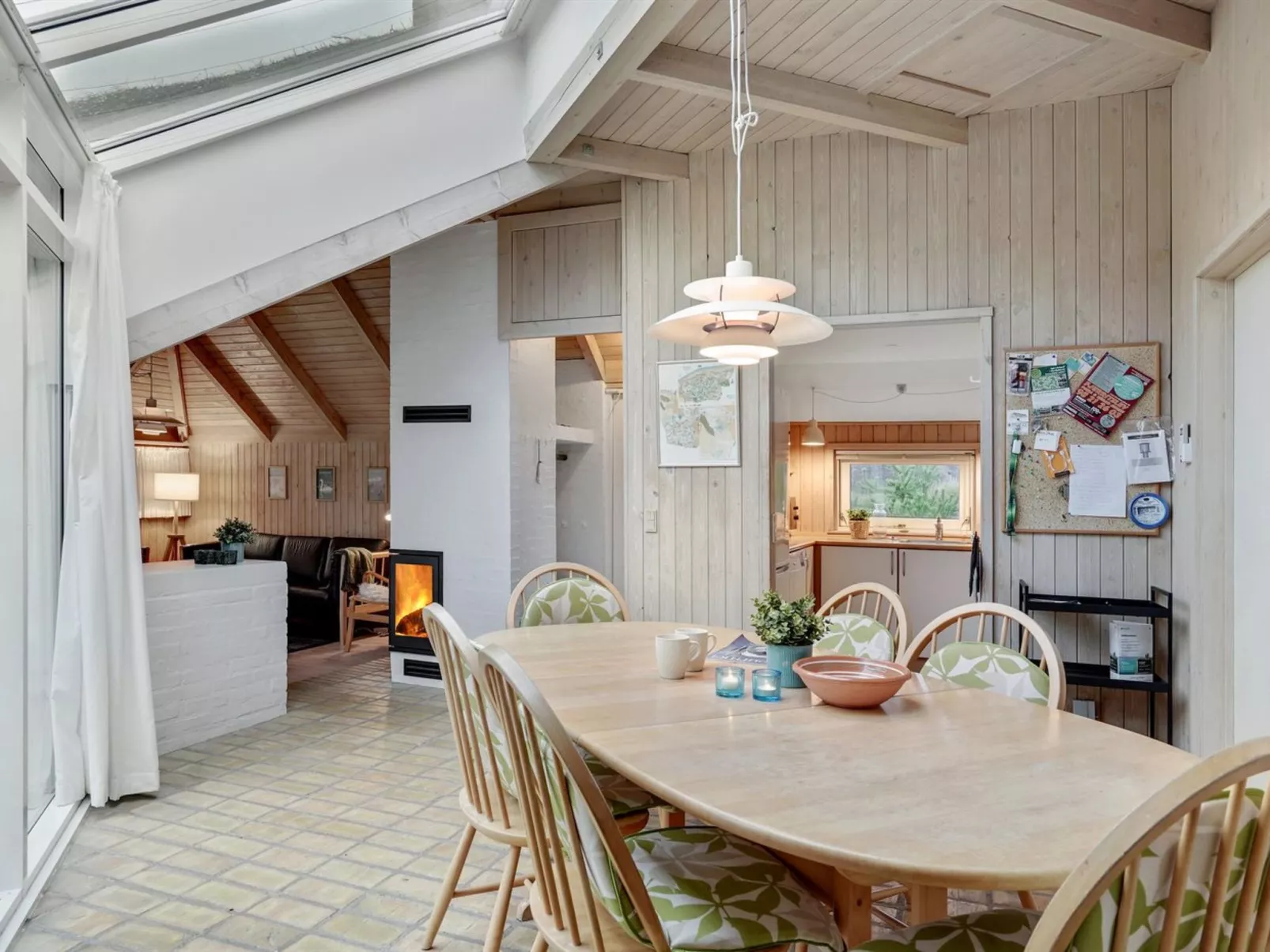 "Catarine" - 1.1km from the sea-Drinnen