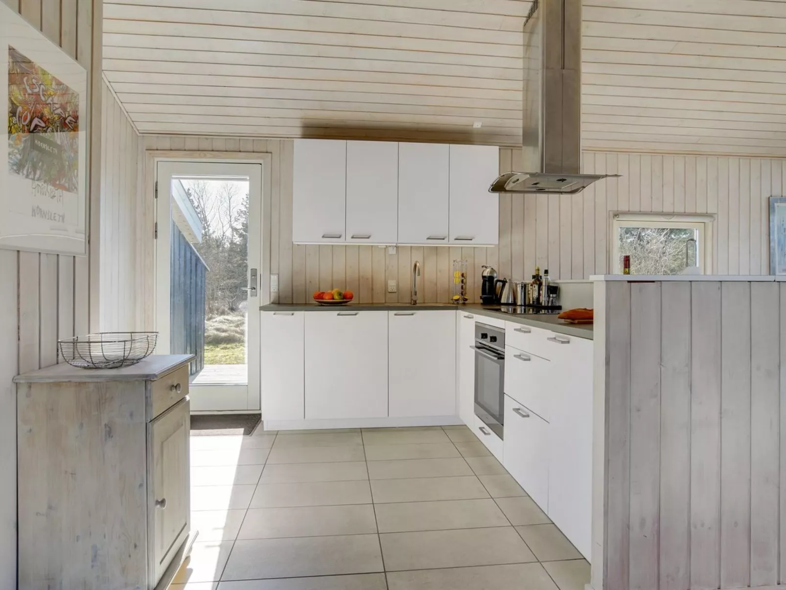 "Anahi" - 3km from the sea-Inside