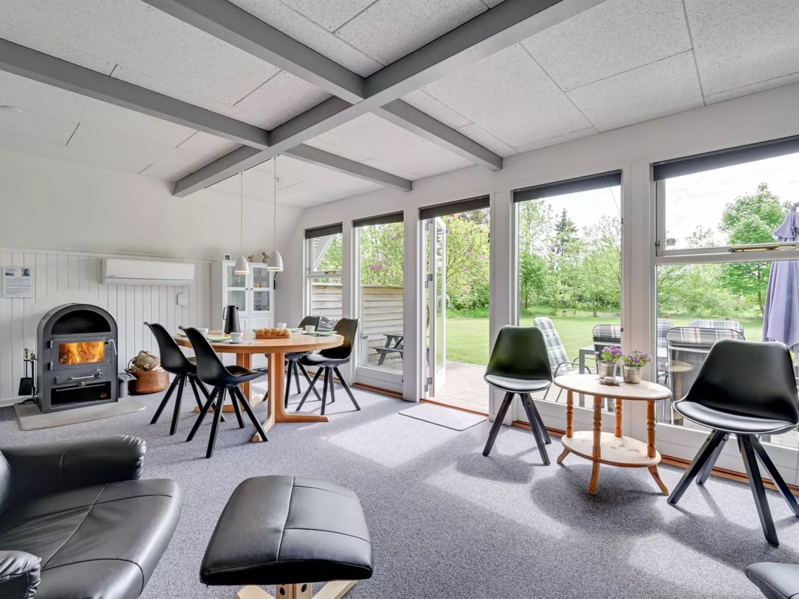 "Femija" - 500m to the fjord-Inside