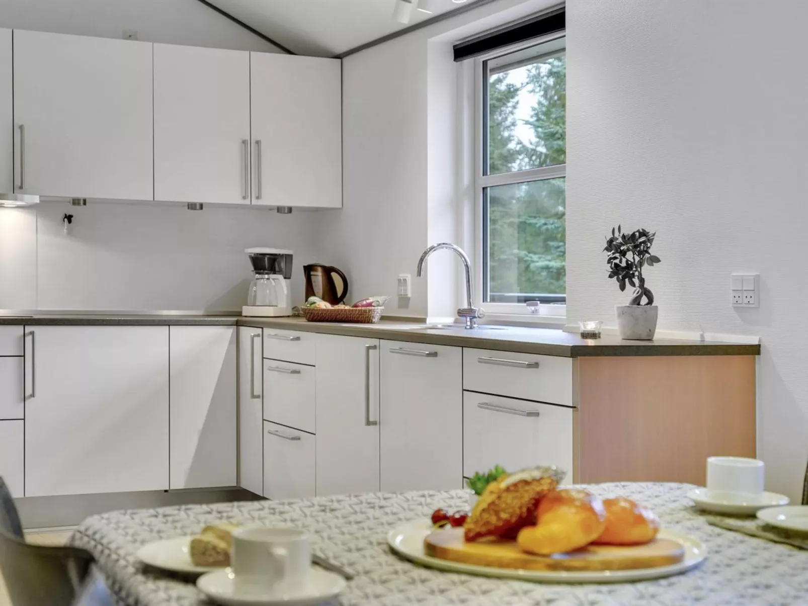 "Hekla" - 30km from the sea-Drinnen