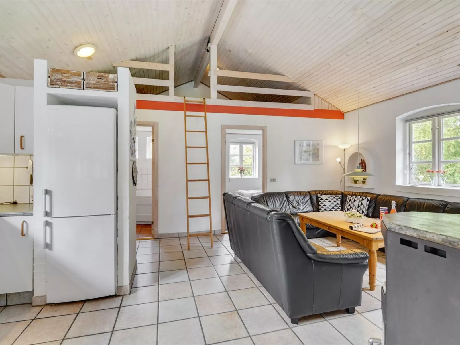 "Kalotta" - 3.2km from the sea-Drinnen