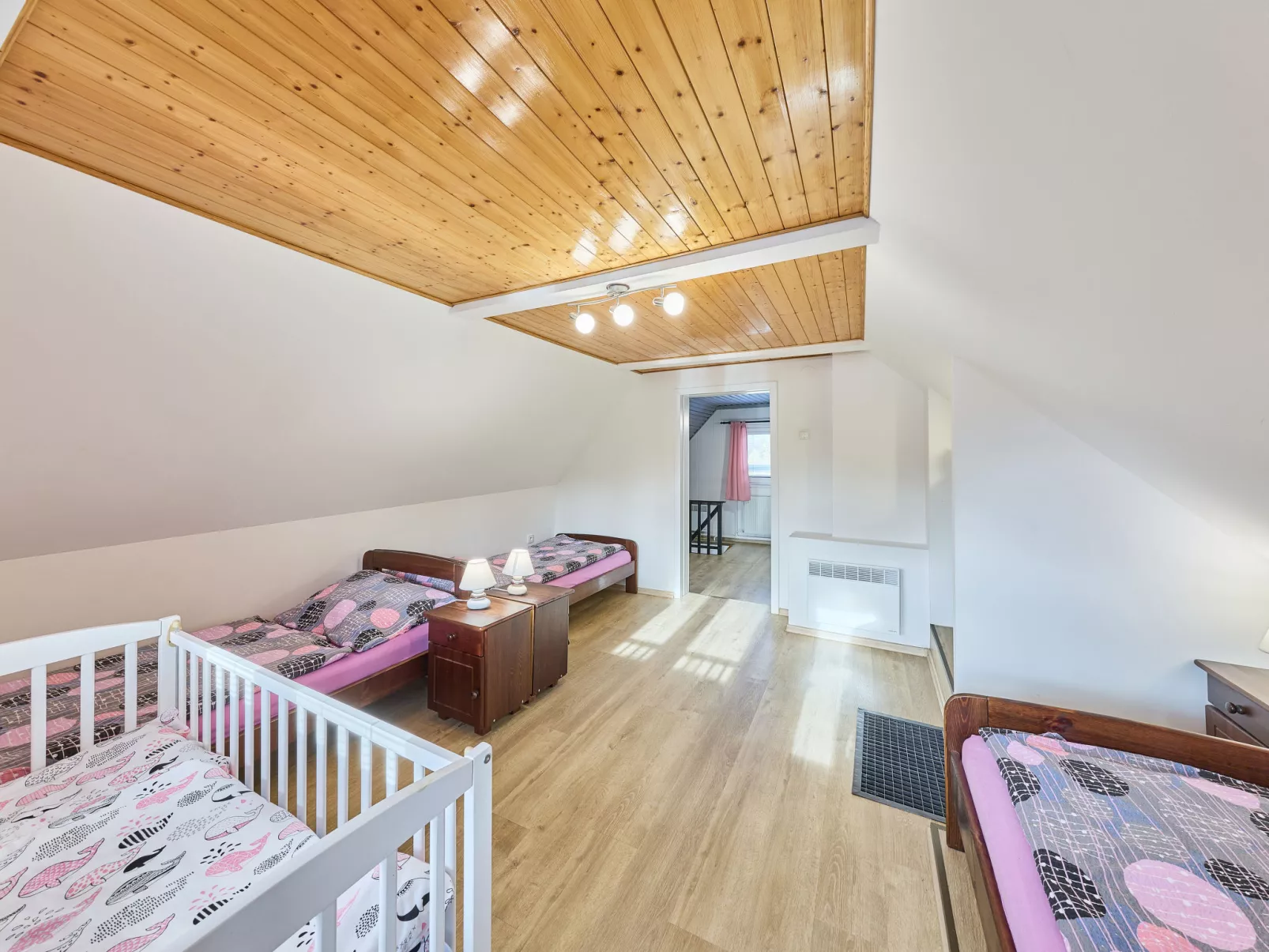 Leisure Lounge & Pool-Inside