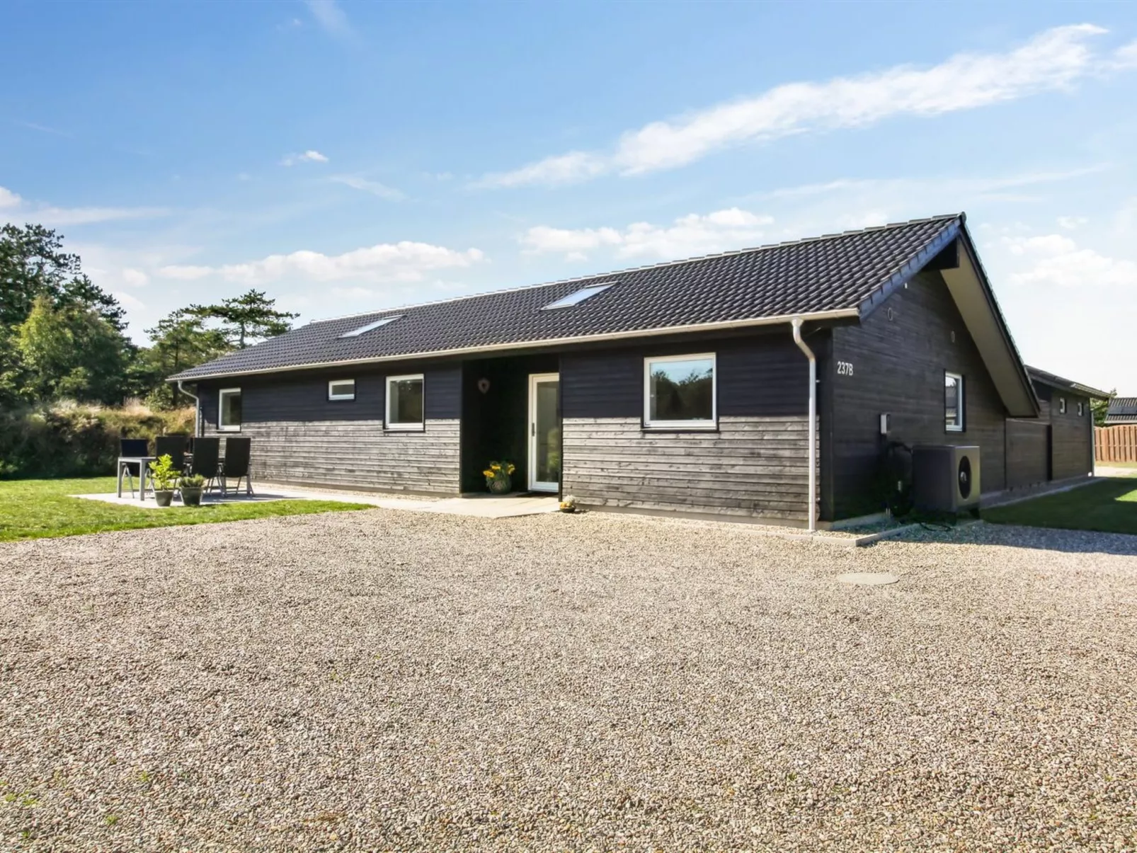 "Anuk" - 2.3km from the sea-Draußen