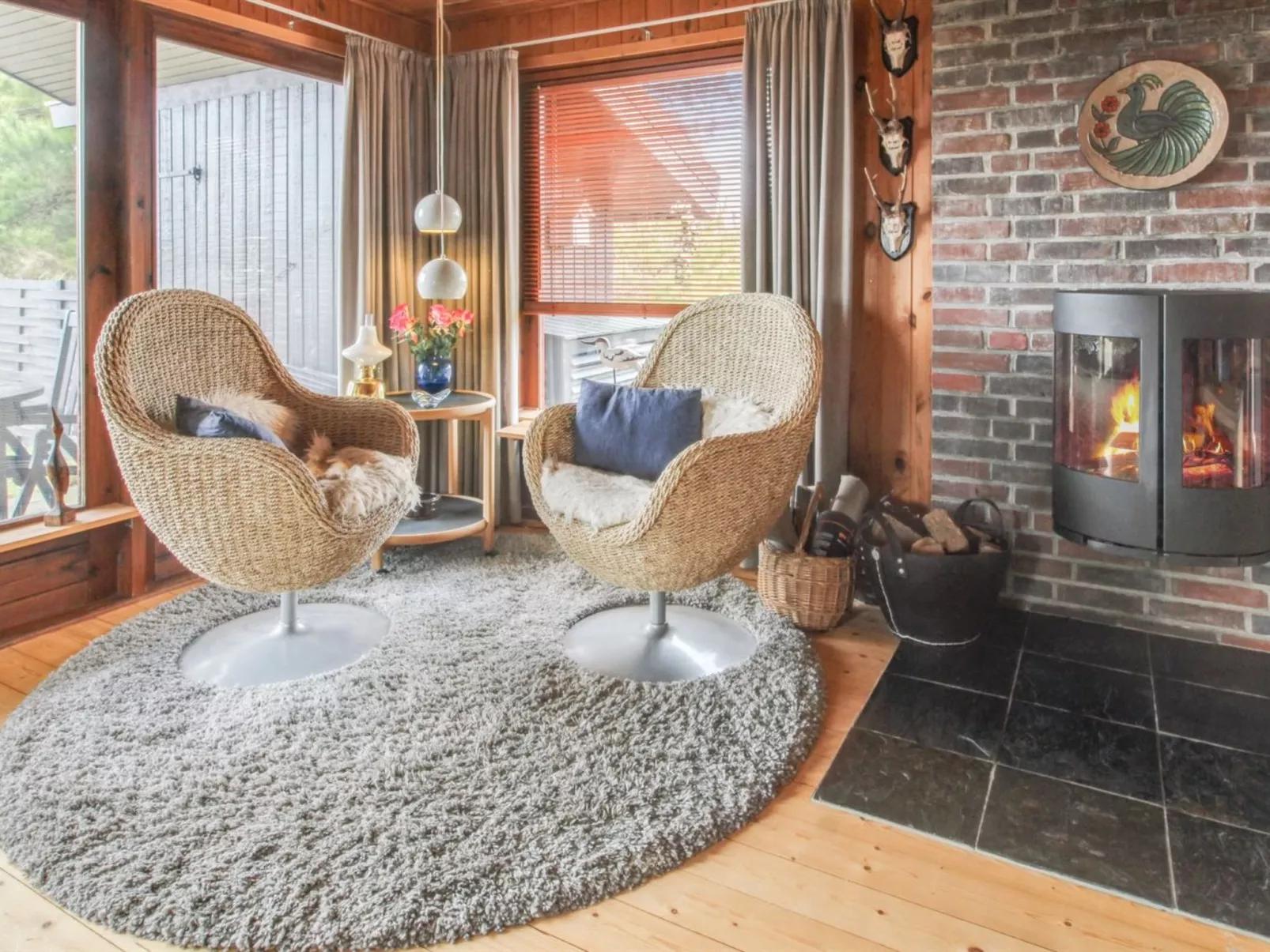 "Kathaline" - 3.4km from the sea-Inside