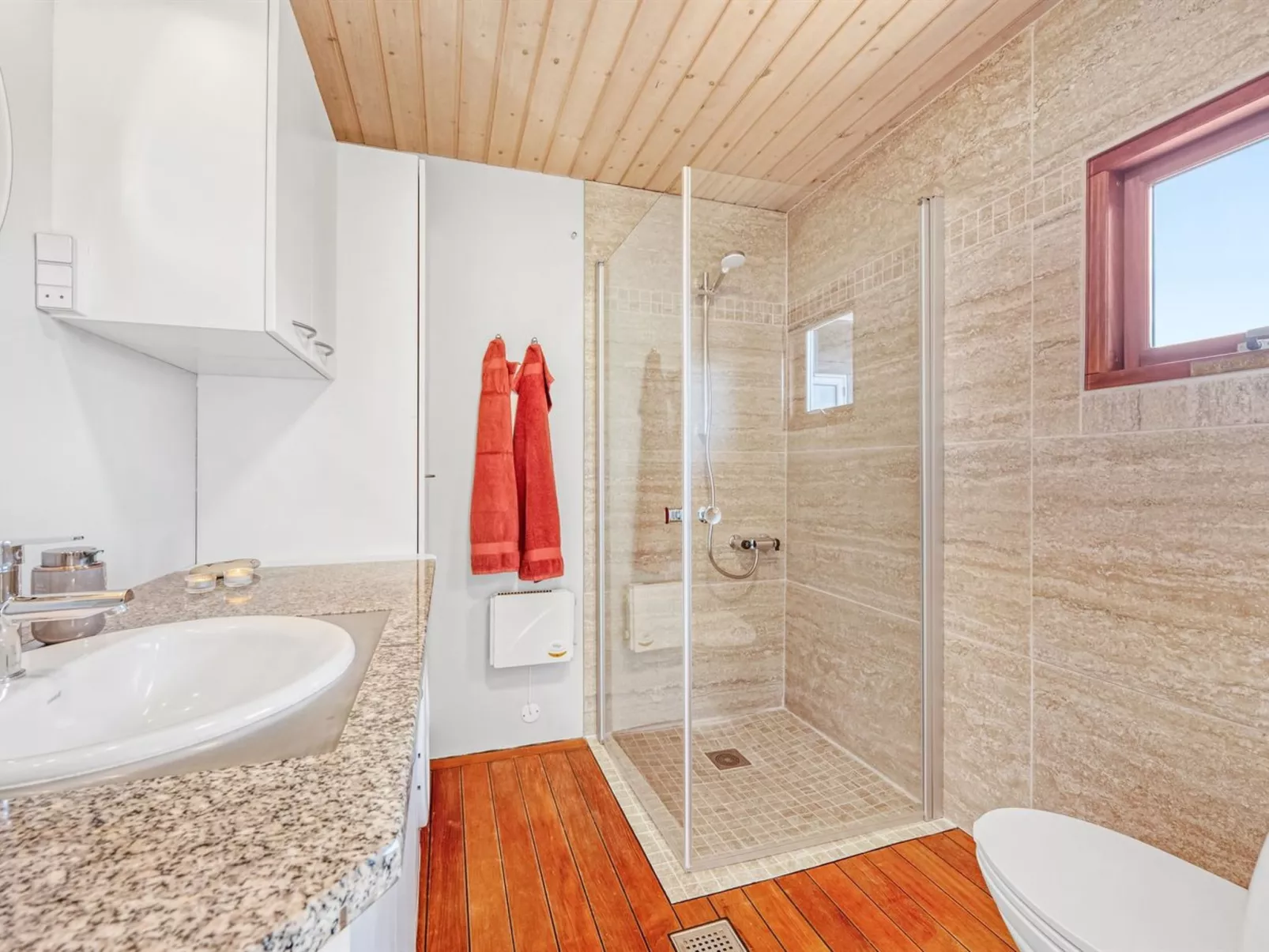 "Viveka" - 500m from the sea-Dedans