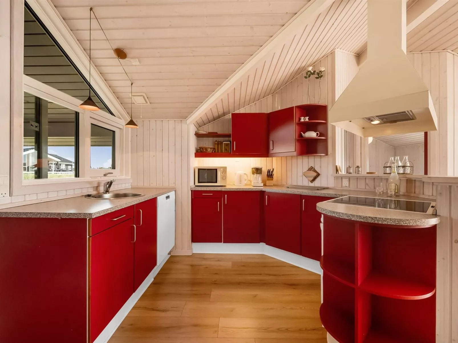 "Emelie" - 200m from the sea-Drinnen