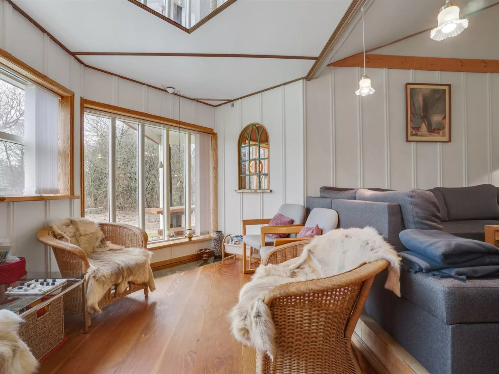 "Flugha" - 500m to the fjord-Dedans