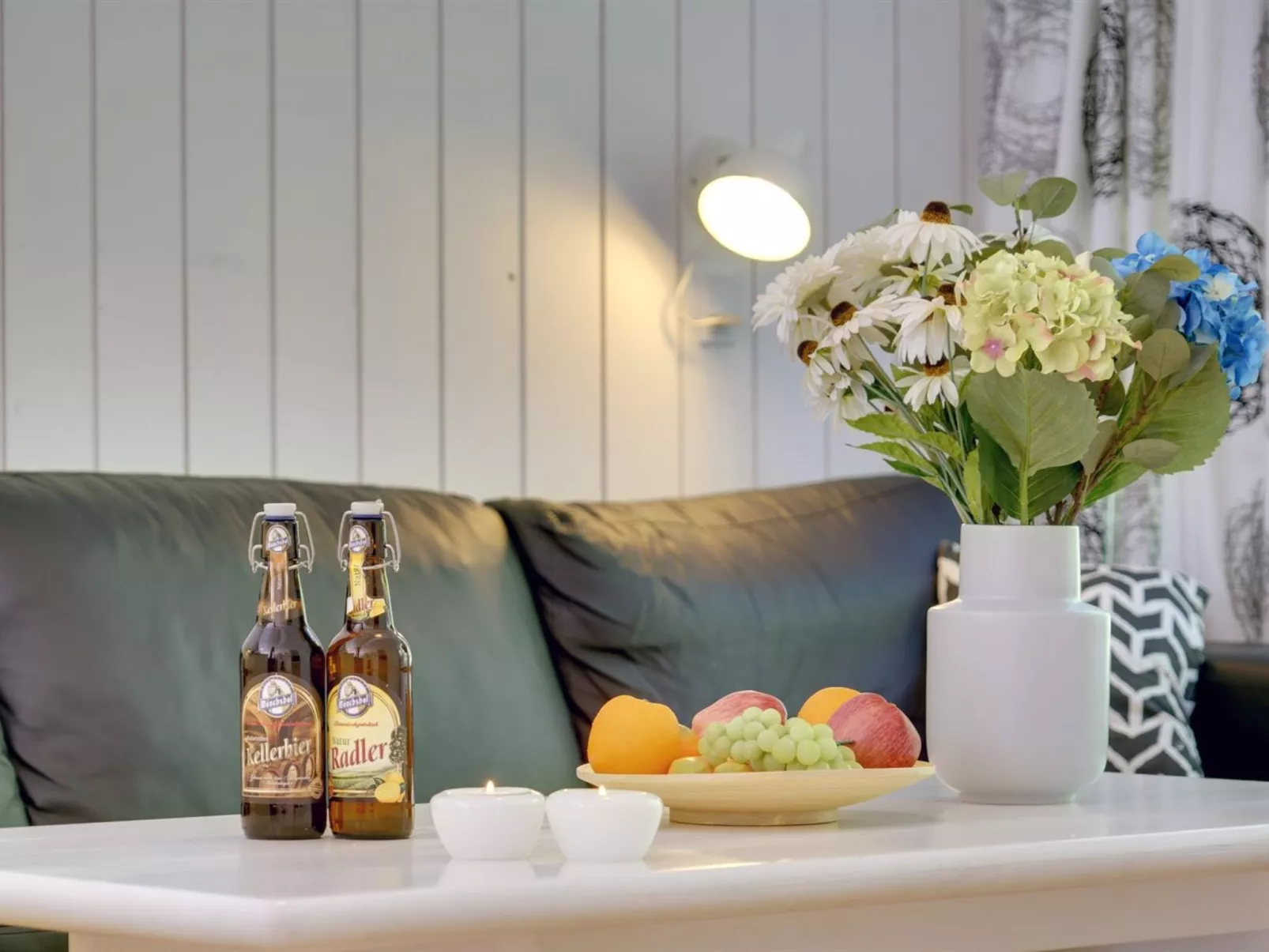 "Bergit" - 55m from the sea-Drinnen