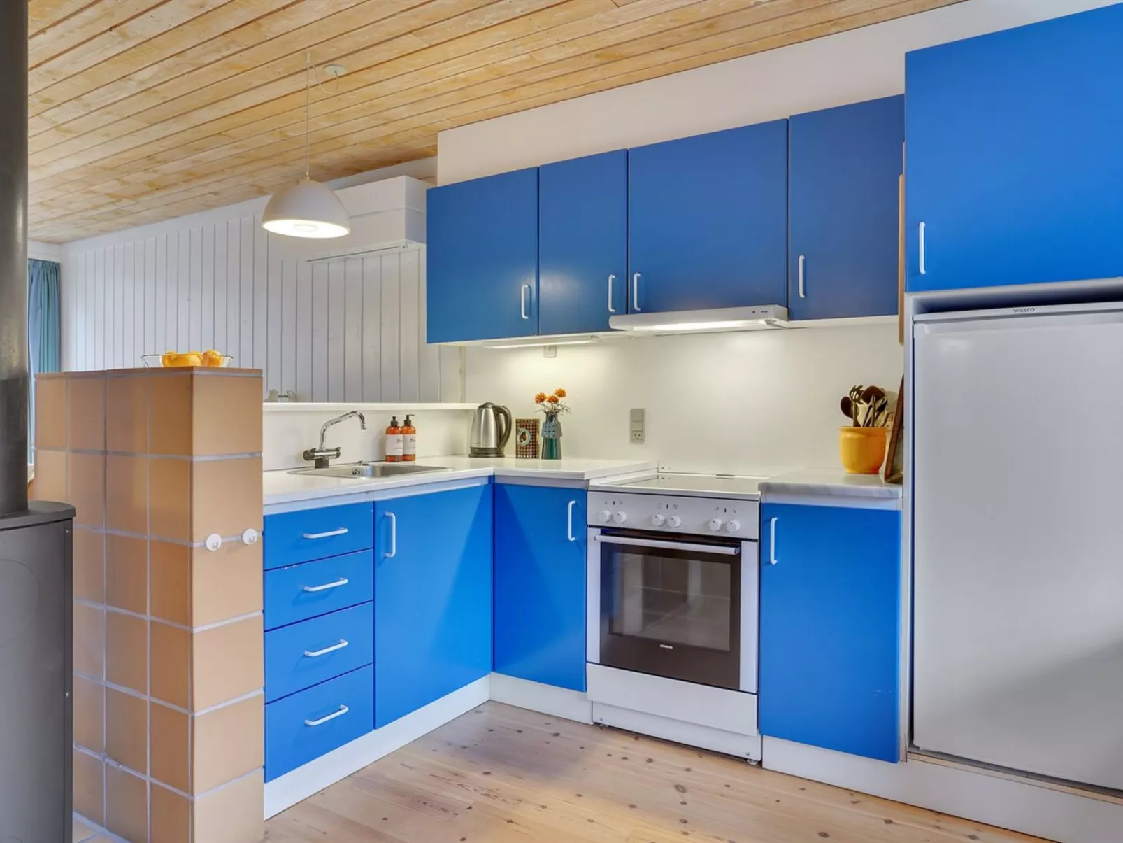 "Ferbine" - 400m from the sea-Inside