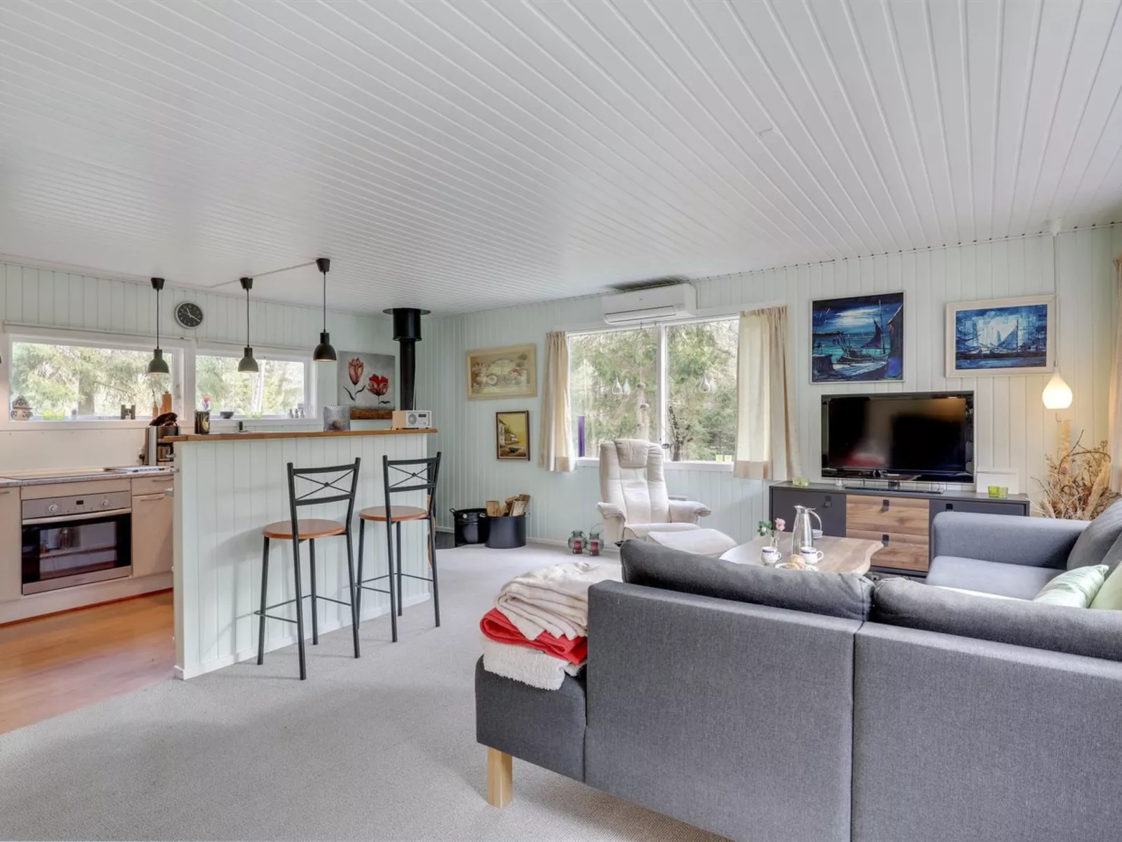 "Jaarne" - 800m from the sea-Inside