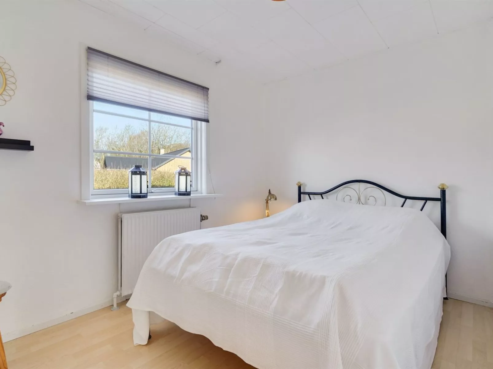 "Harrieth" - 16km from the sea-Drinnen