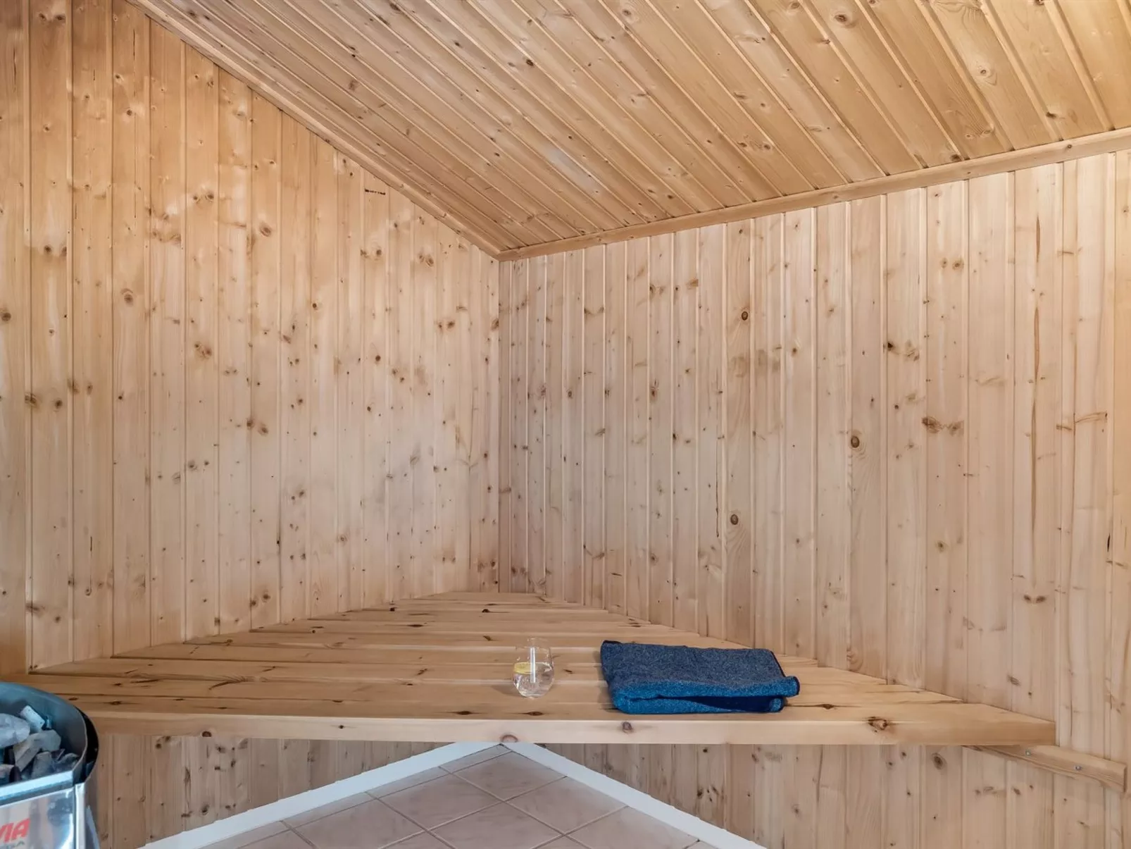 "Gedda" - 700m from the sea-Dedans