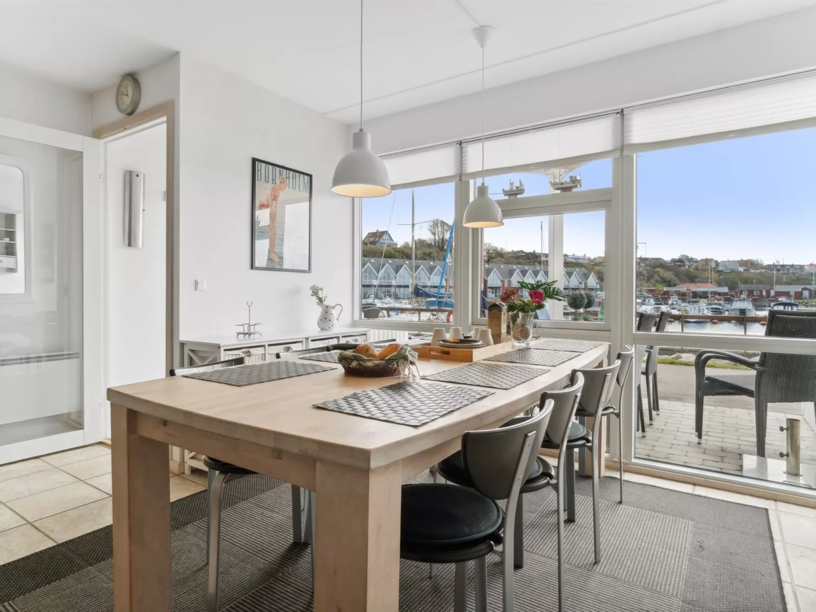 "Fridhild" - 10m from the sea-Inside