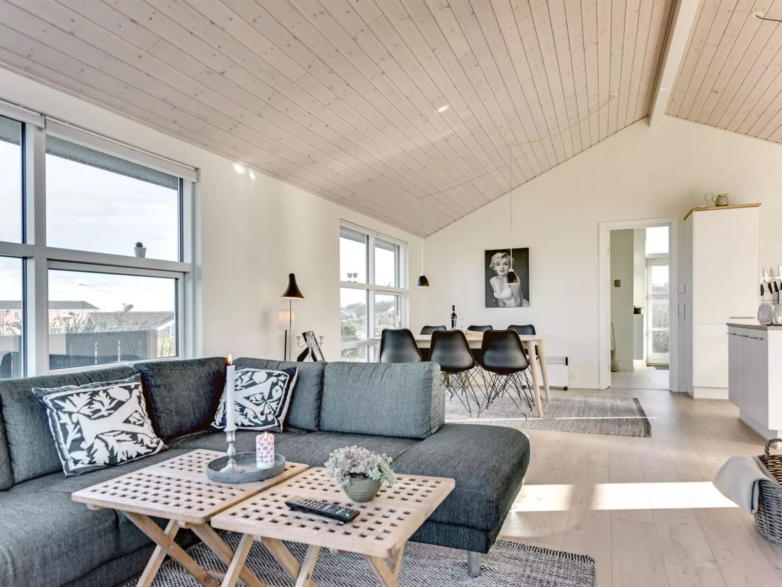 "Dimka" - 300m from the sea-Inside