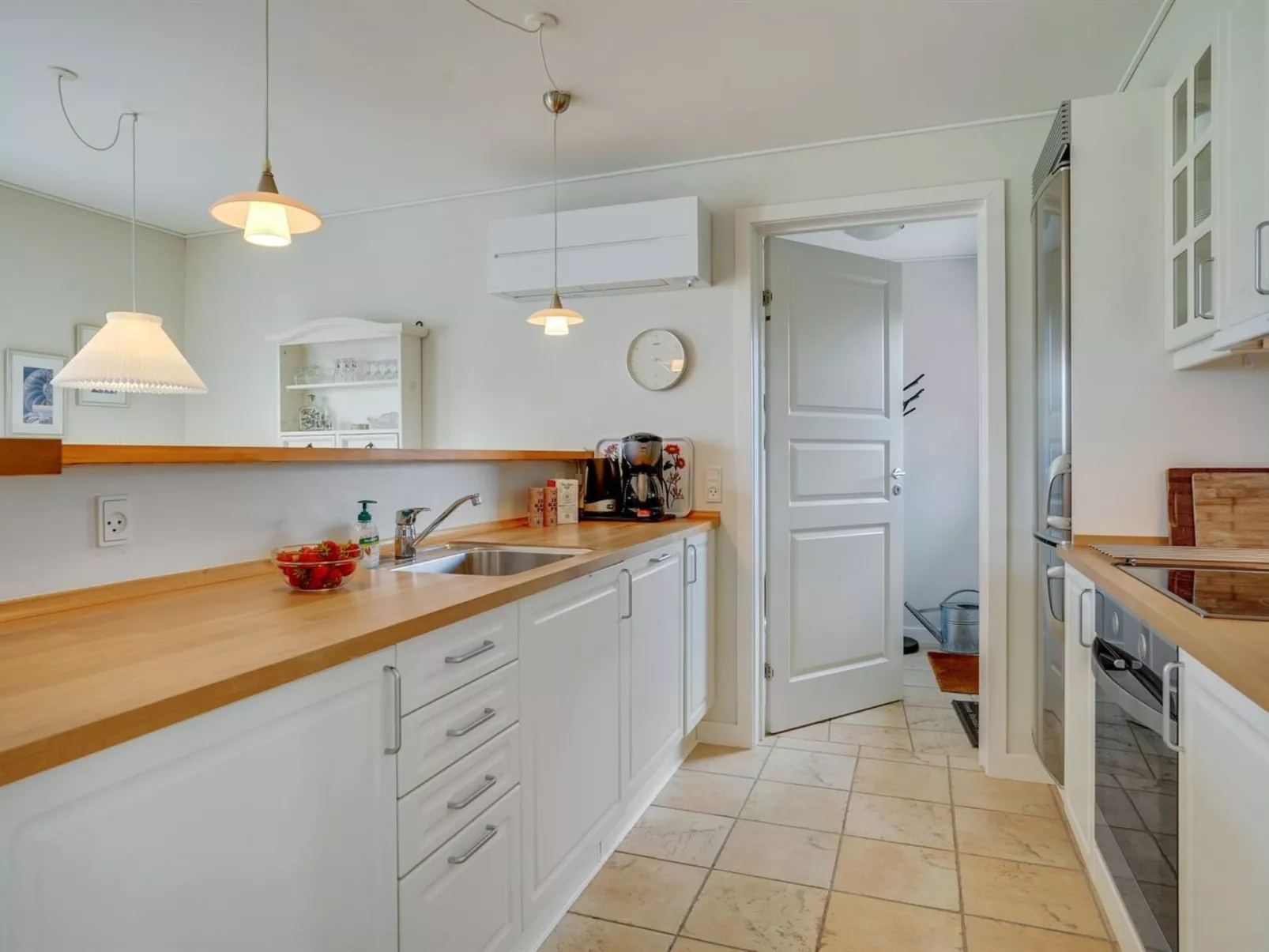 "Eike" - 250m from the sea-Drinnen