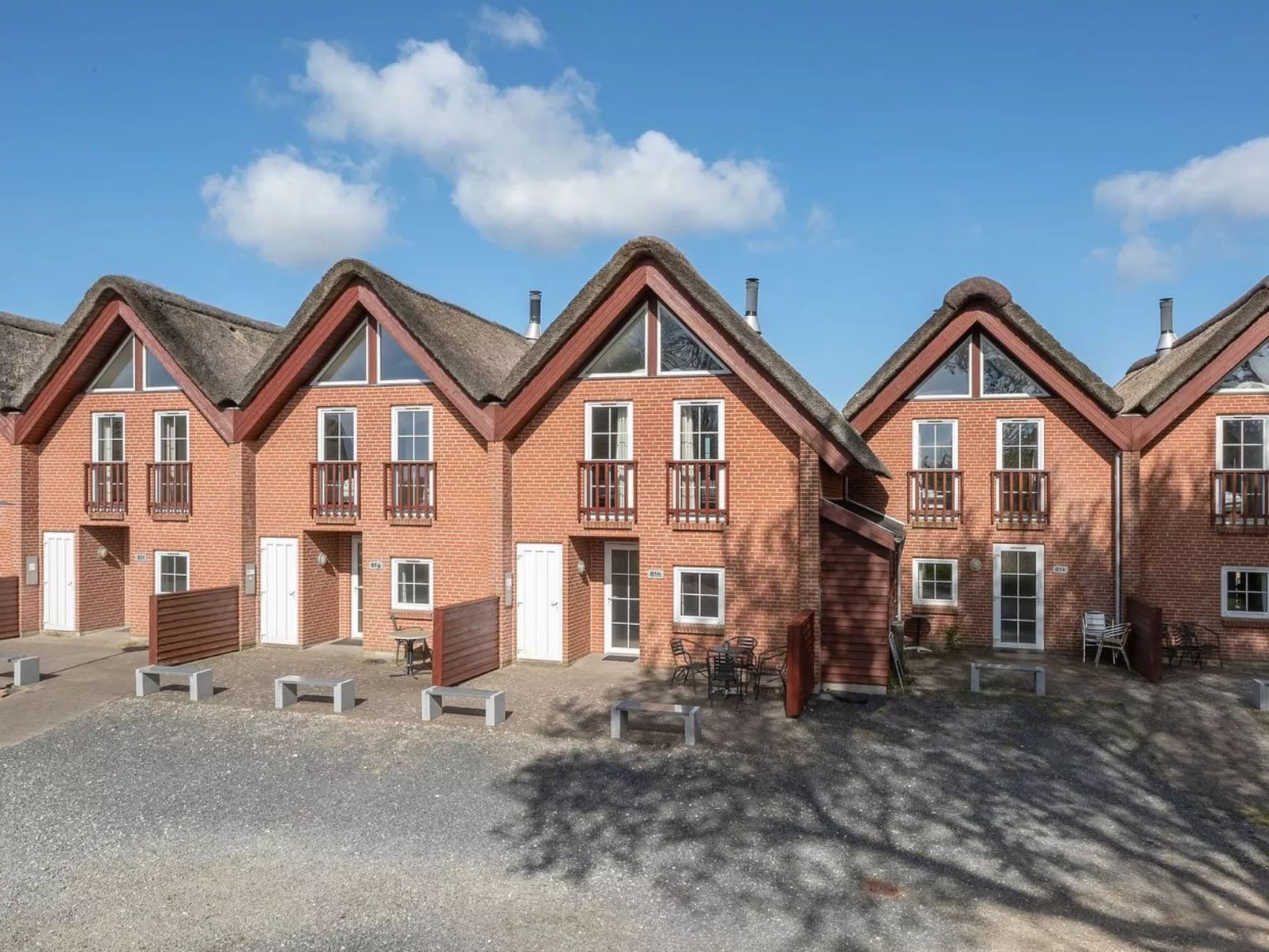 "Deljan" - 3.5km from the sea-Draußen